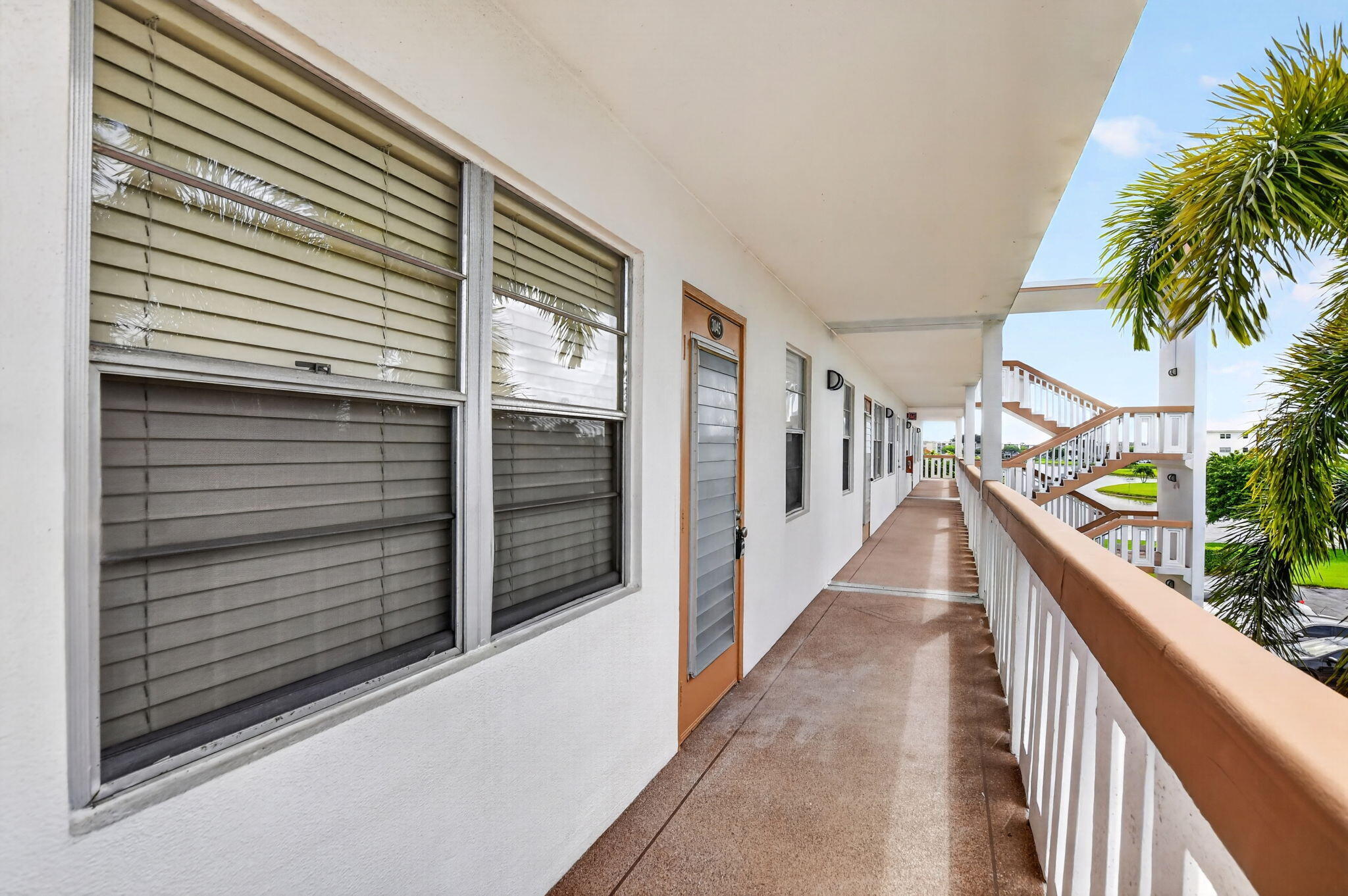 3045 Cornwall C Property Photo 2