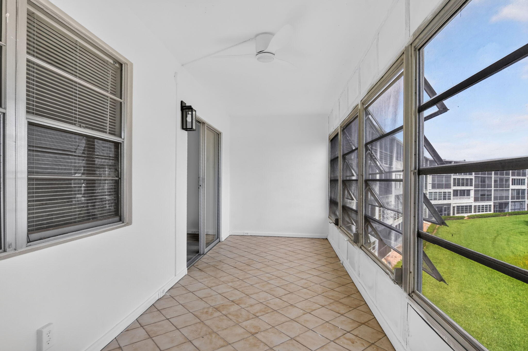 3045 Cornwall C Property Photo 25