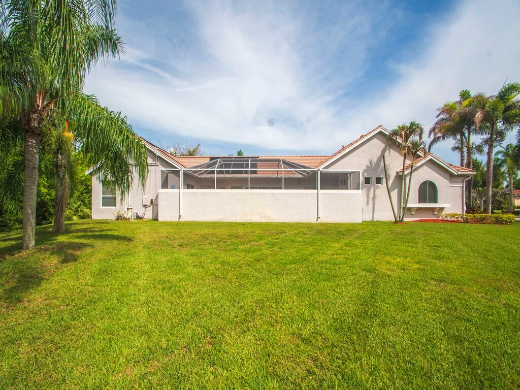 709 Sw Andros Cove Property Photo 32