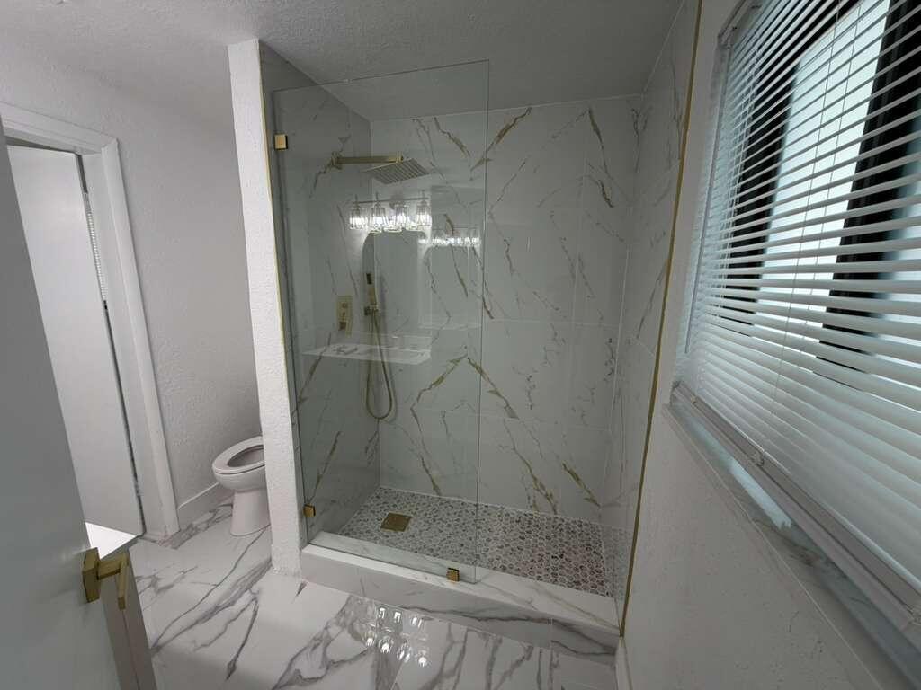 160 Se 15th Avenue Unit A Property Photo 6