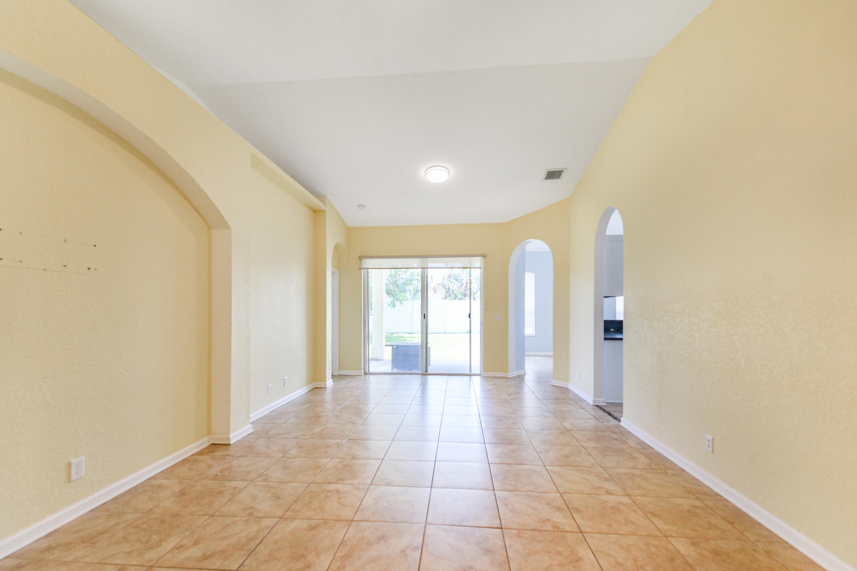 5544 Spanish River Road Property Photo 3