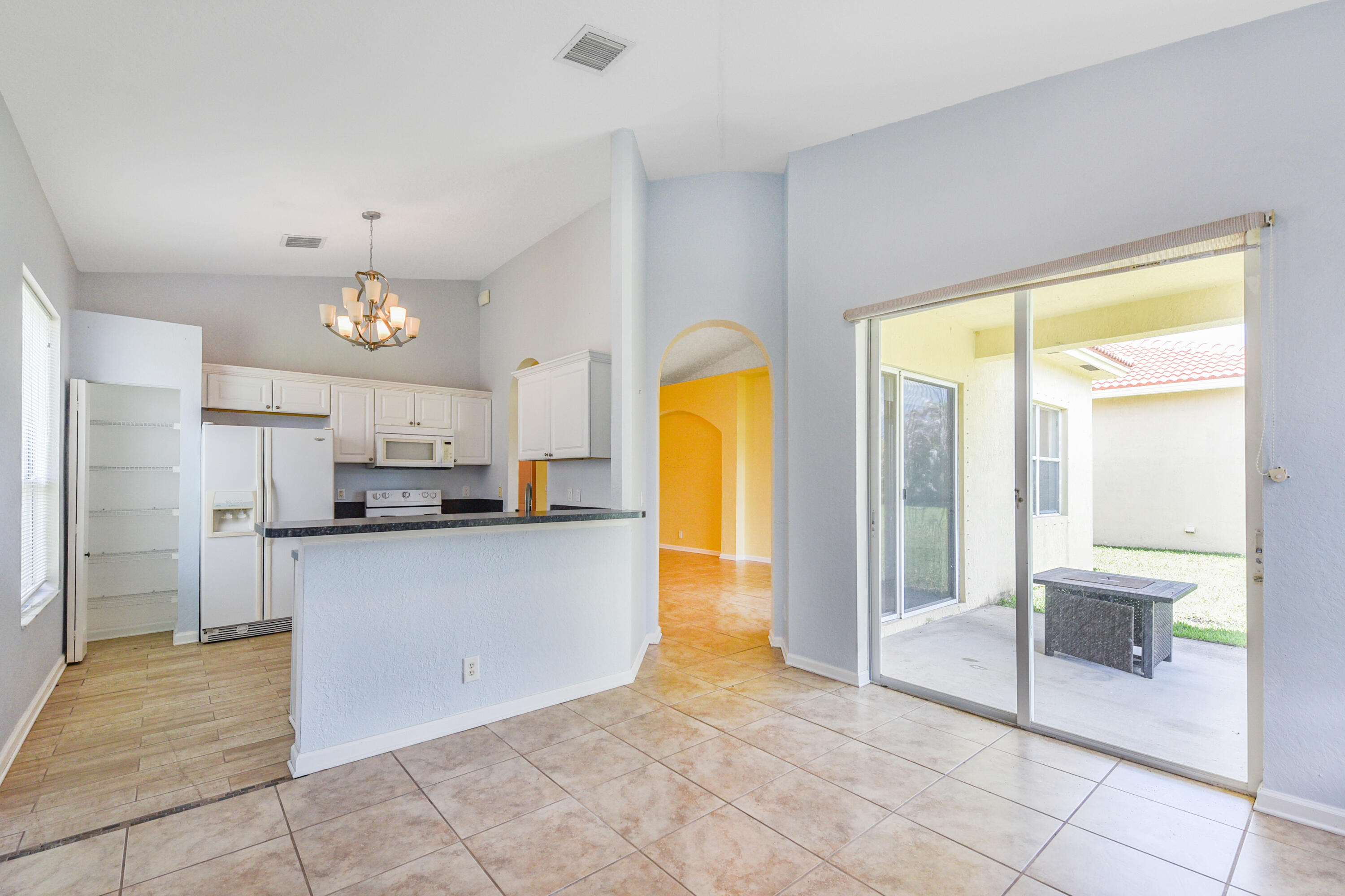 5544 Spanish River Road Property Photo 8