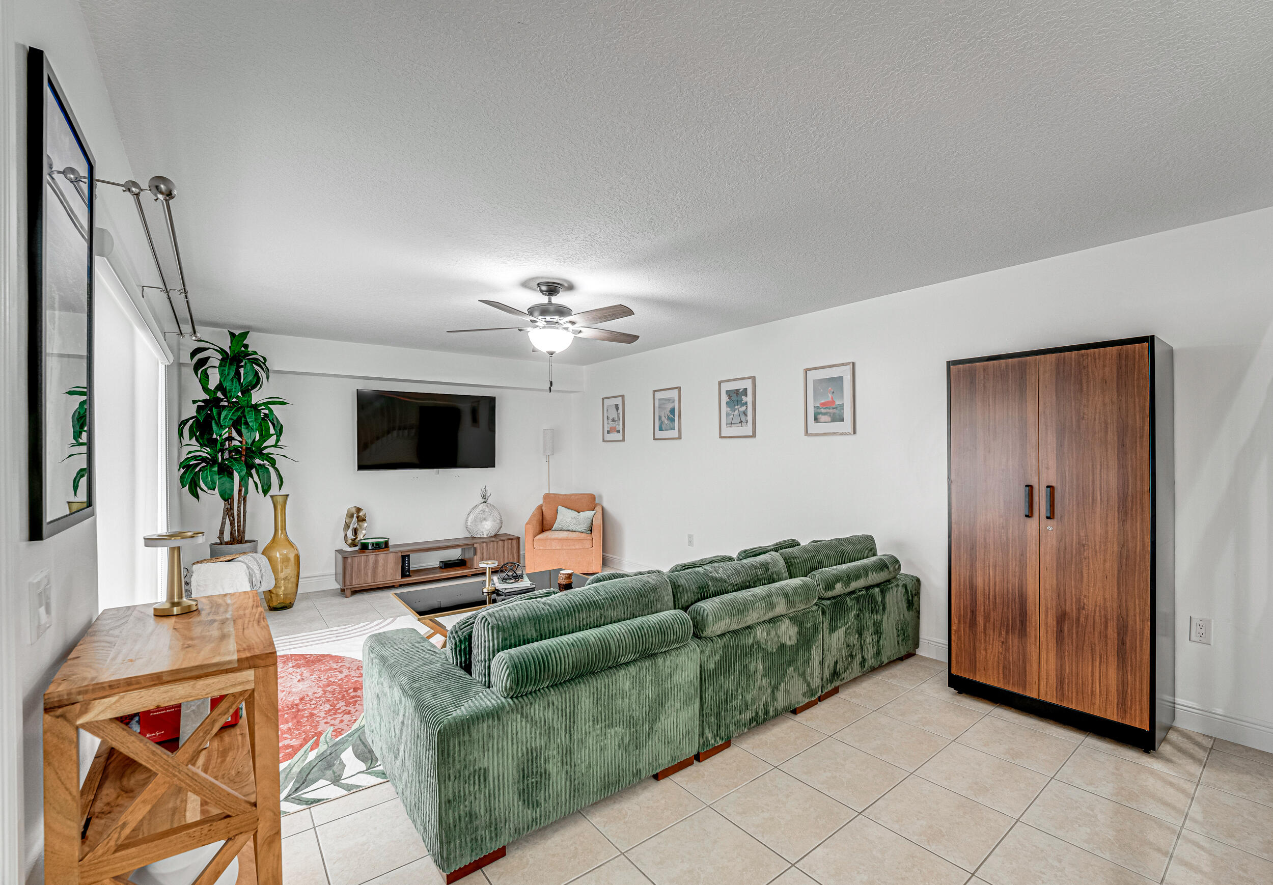 2439 24th Way 2439 Property Photo 10