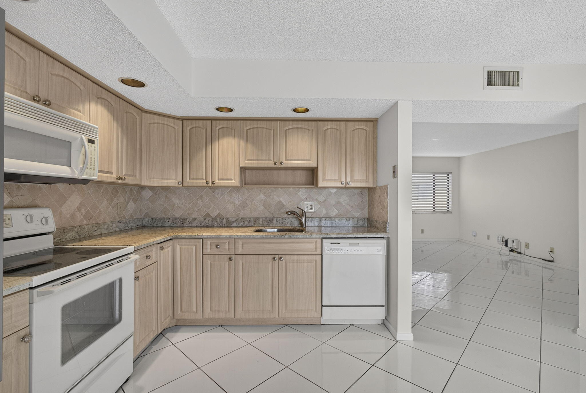 5340 Las Verdes Circle 307 Property Photo 25