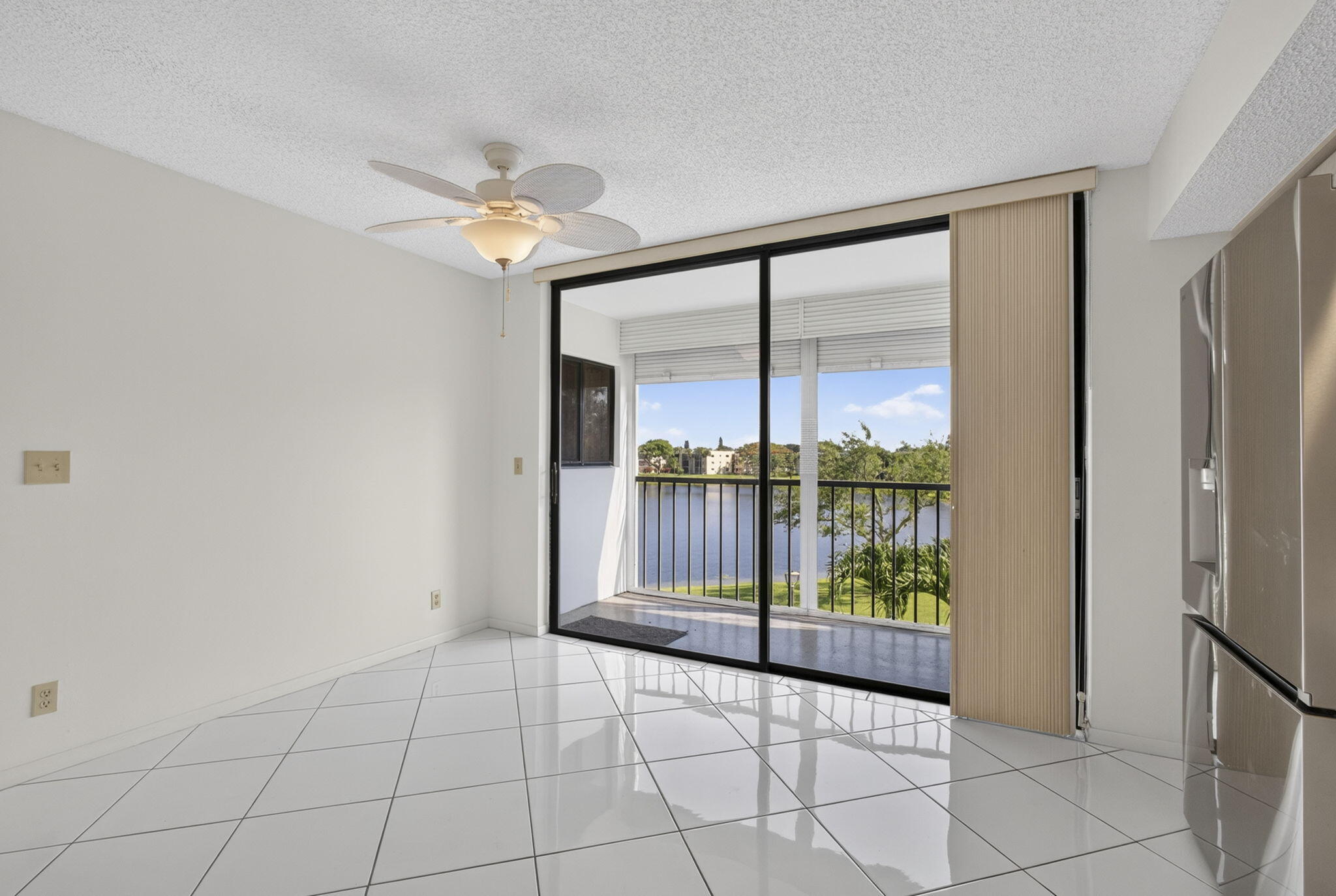 5340 Las Verdes Circle 307 Property Photo 29