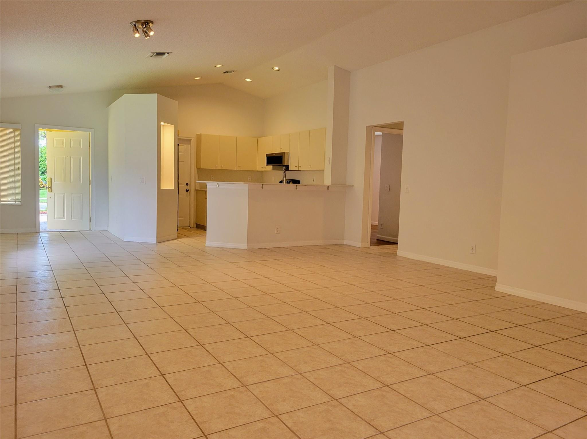 1409 Sabal Trail Property Photo 6