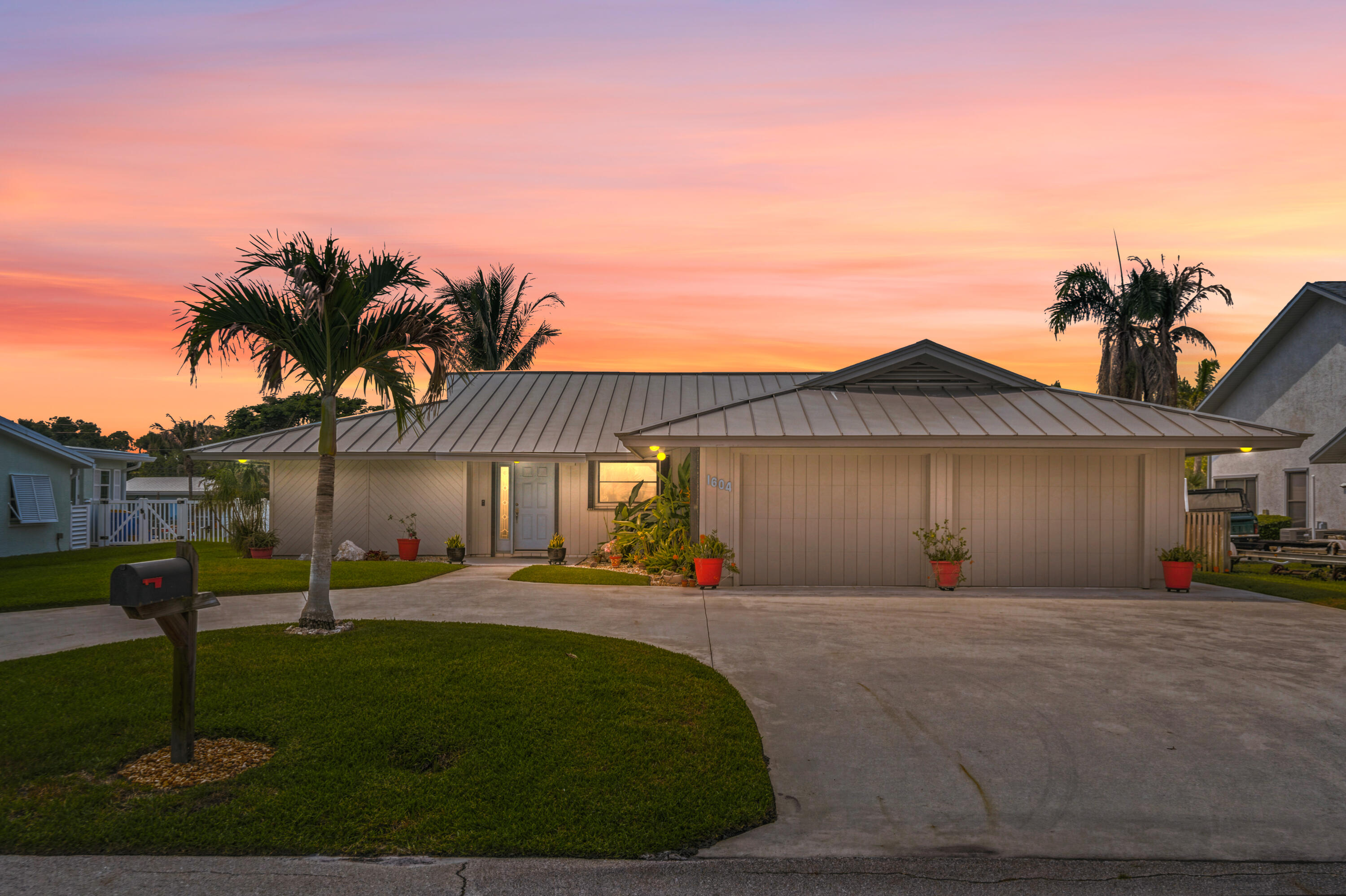 1604 Sw Seagull Way Property Photo 40