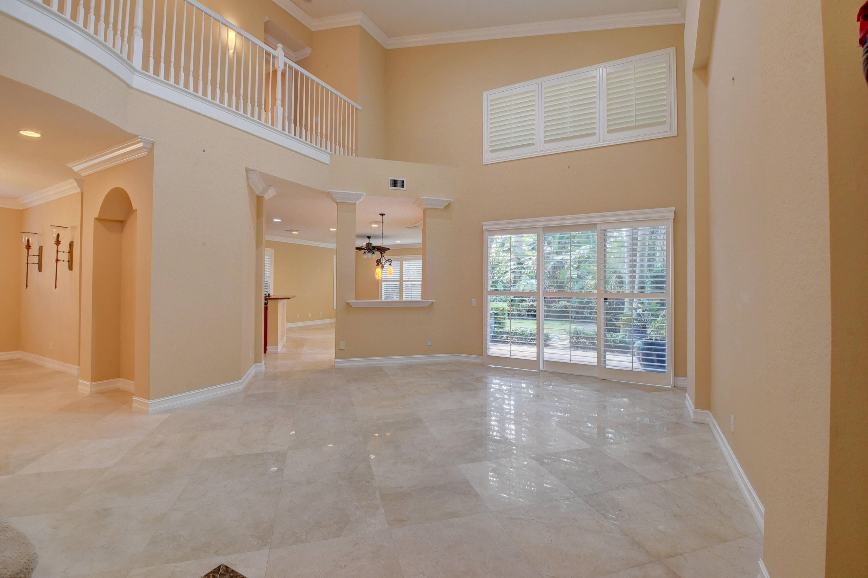8957 Sandy Crest Lane Property Photo 6