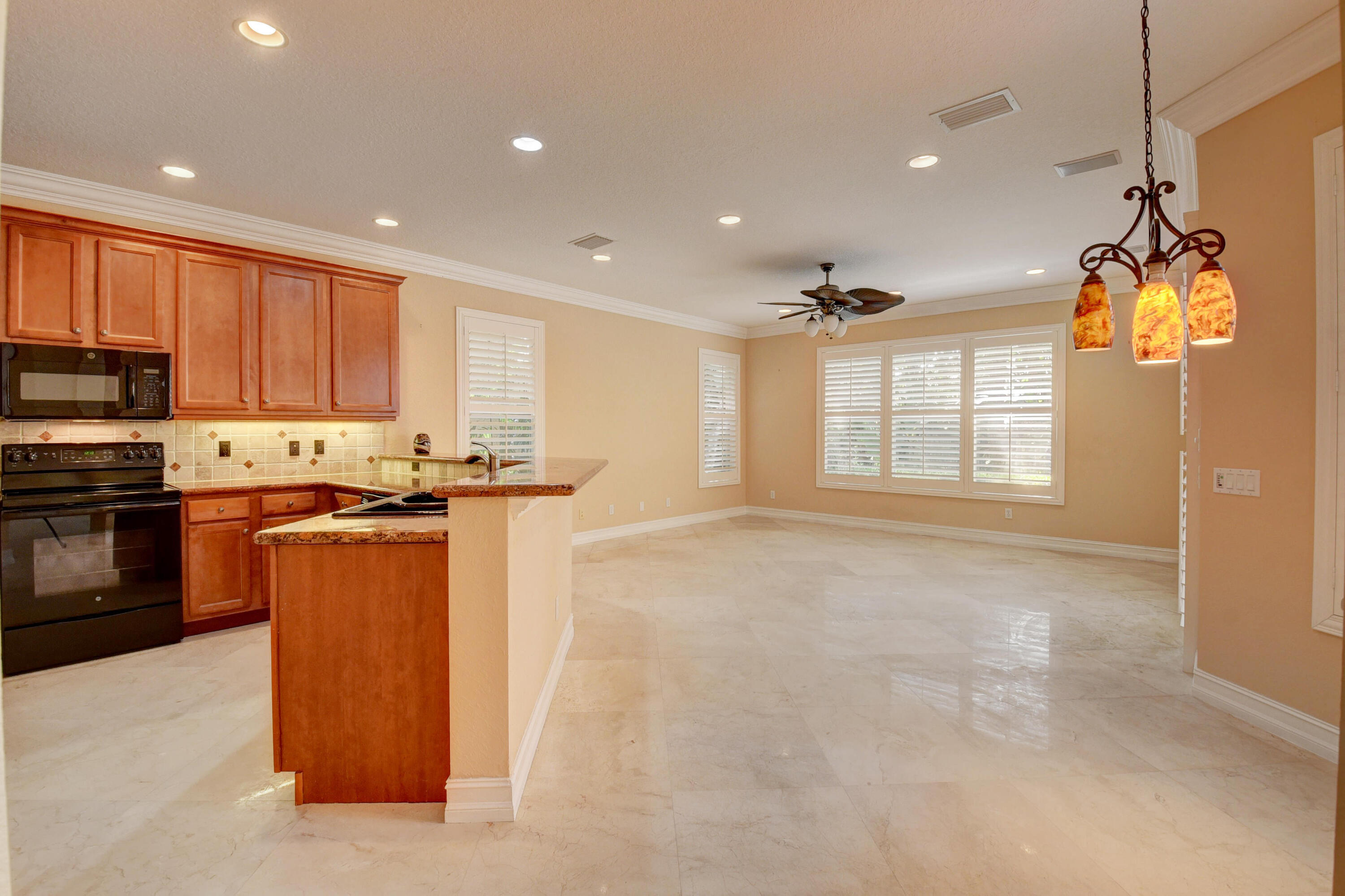 8957 Sandy Crest Lane Property Photo 20