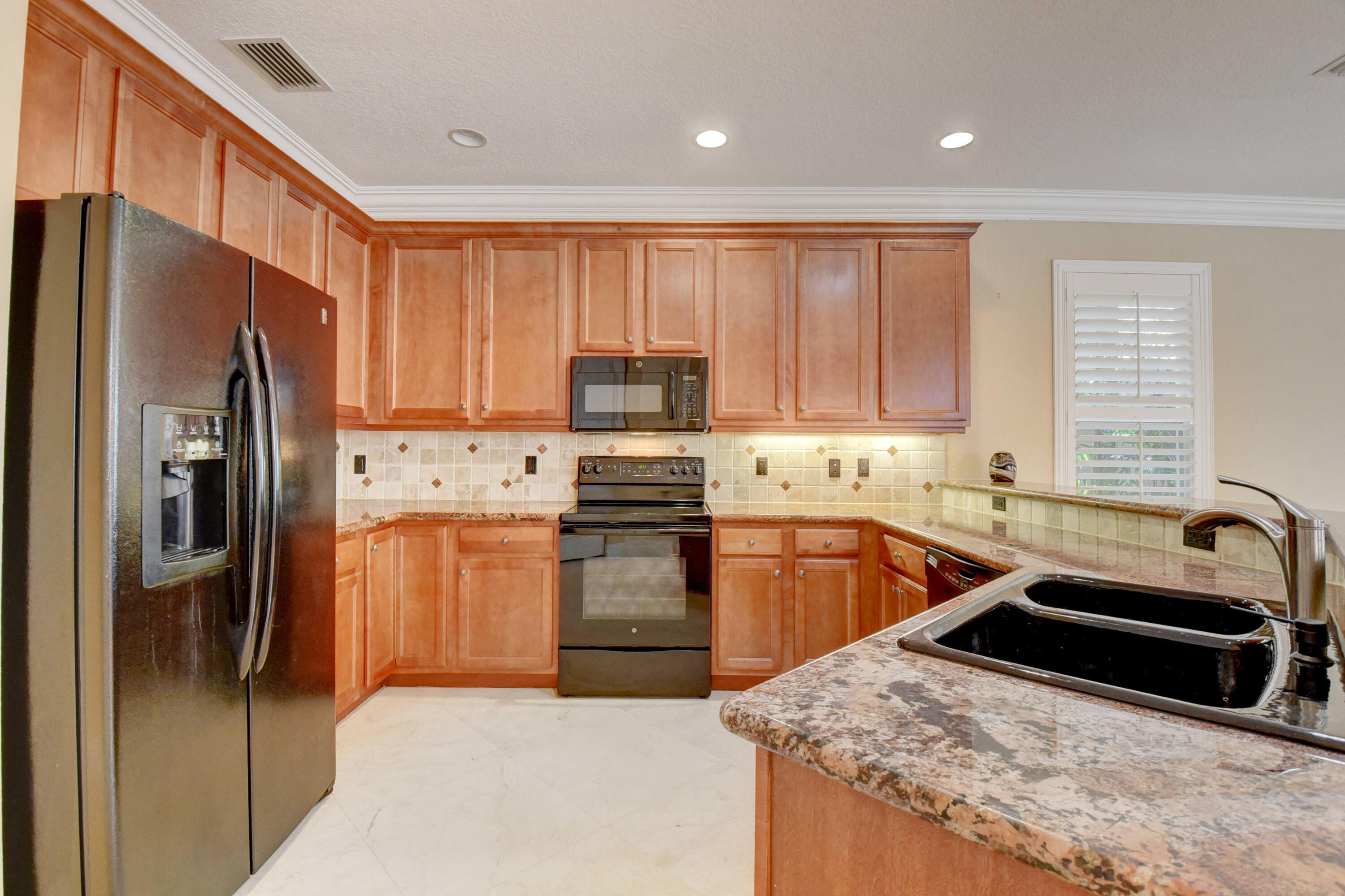 8957 Sandy Crest Lane Property Photo 27