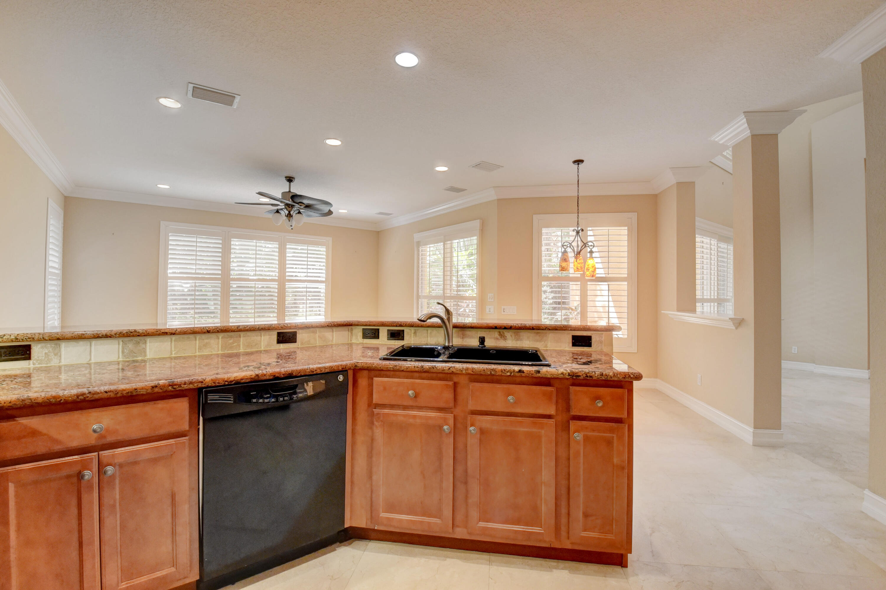8957 Sandy Crest Lane Property Photo 28