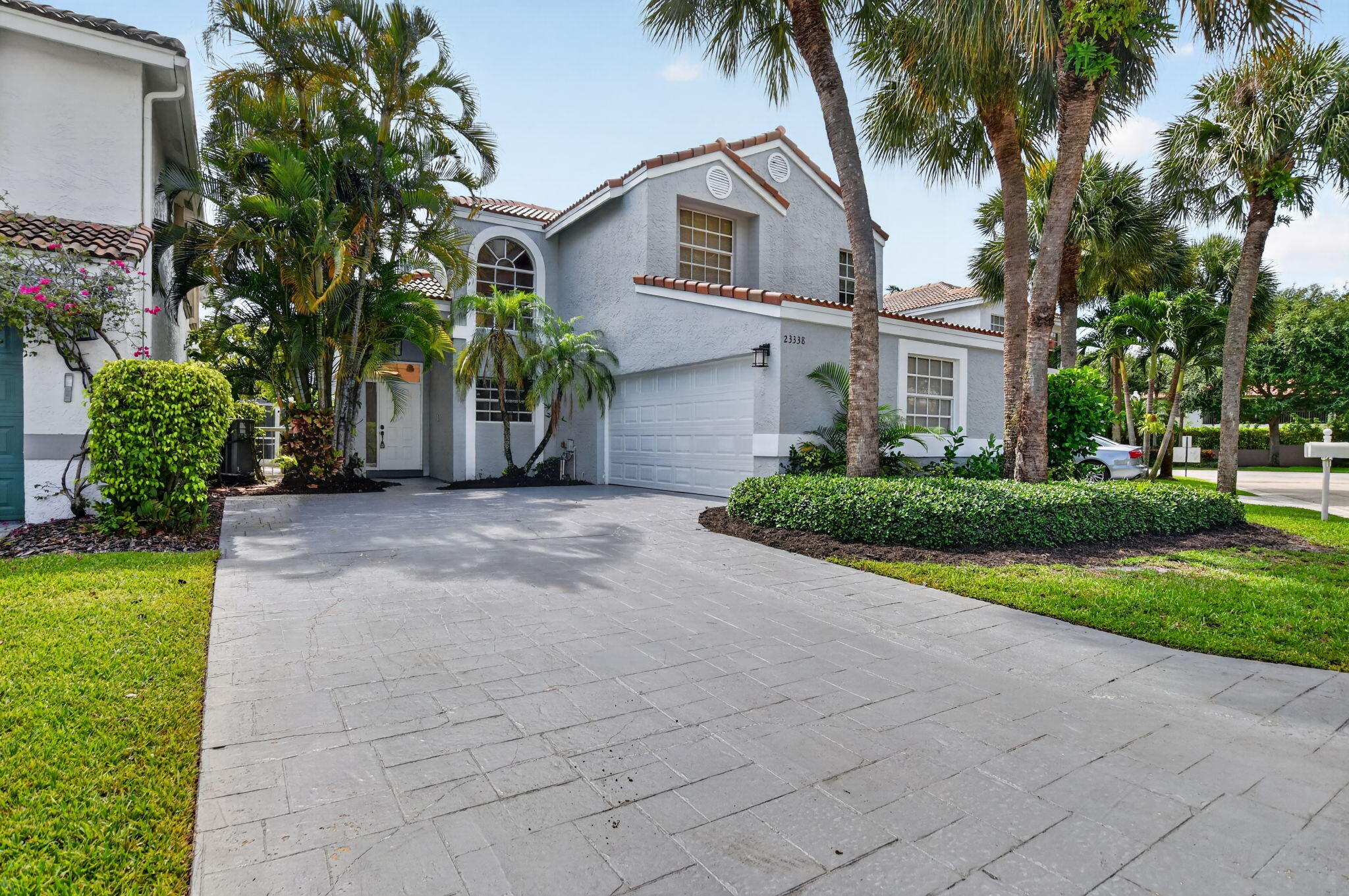 23338 La Vida Way