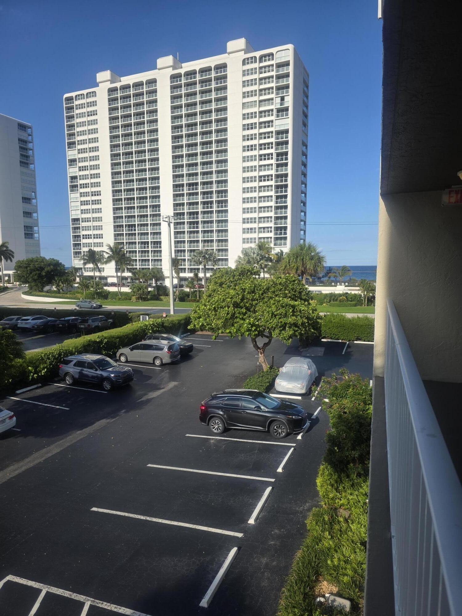 2929 S Ocean Boulevard 5060 Property Photo 2
