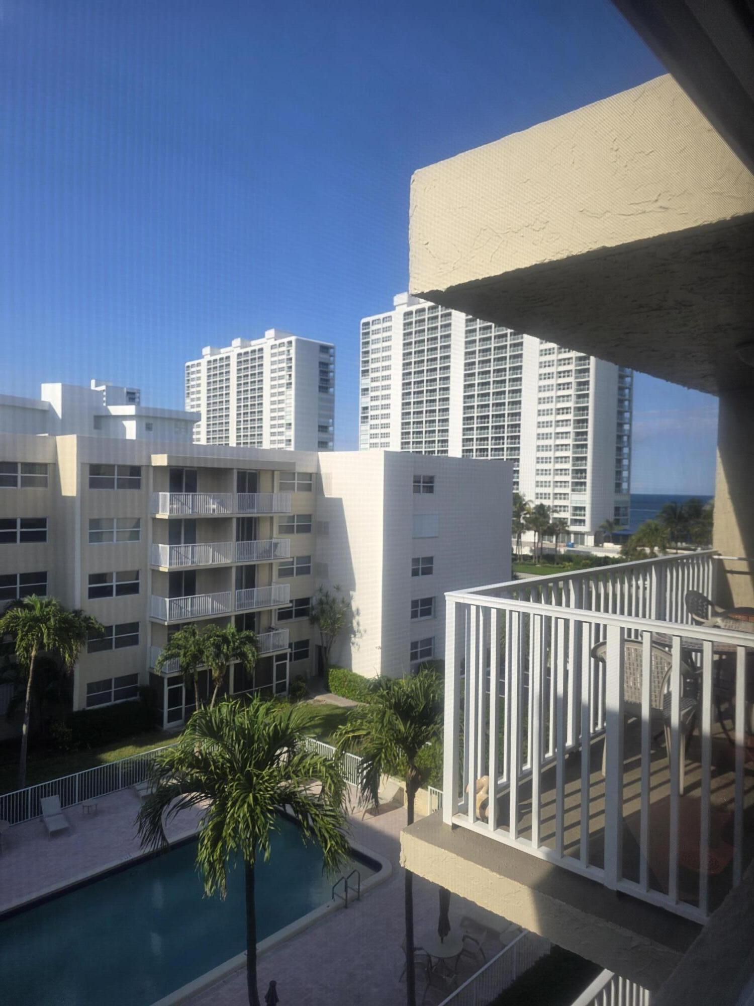 2929 S Ocean Boulevard 5060 Property Photo 8