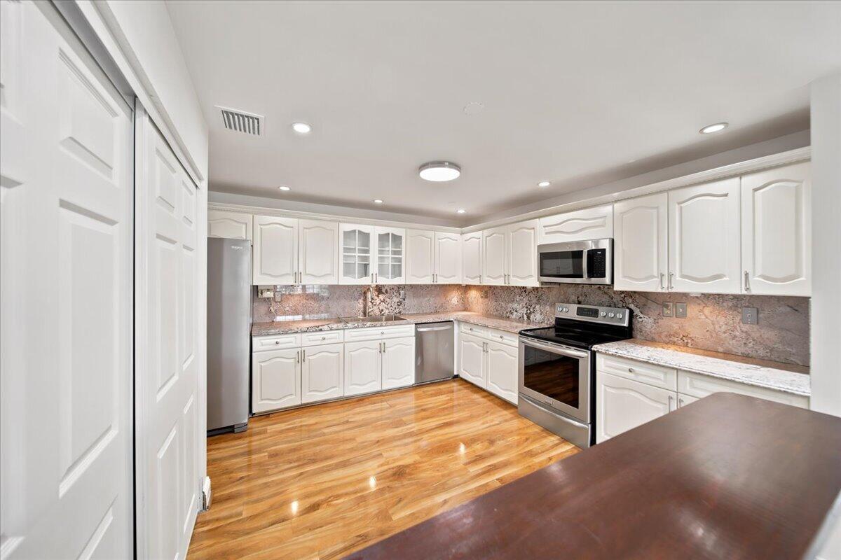 20009 Nw 66th Place Property Photo 13
