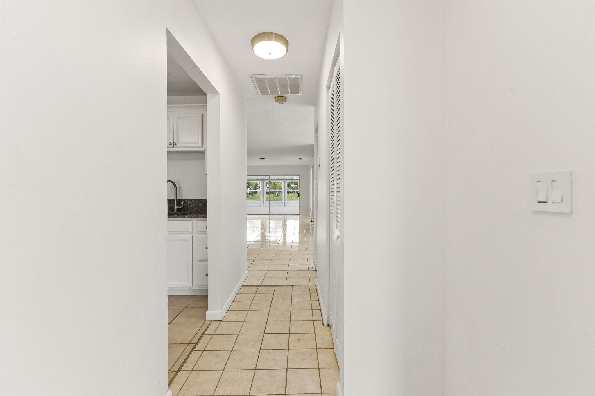5828 Honeybell Court Property Photo 4