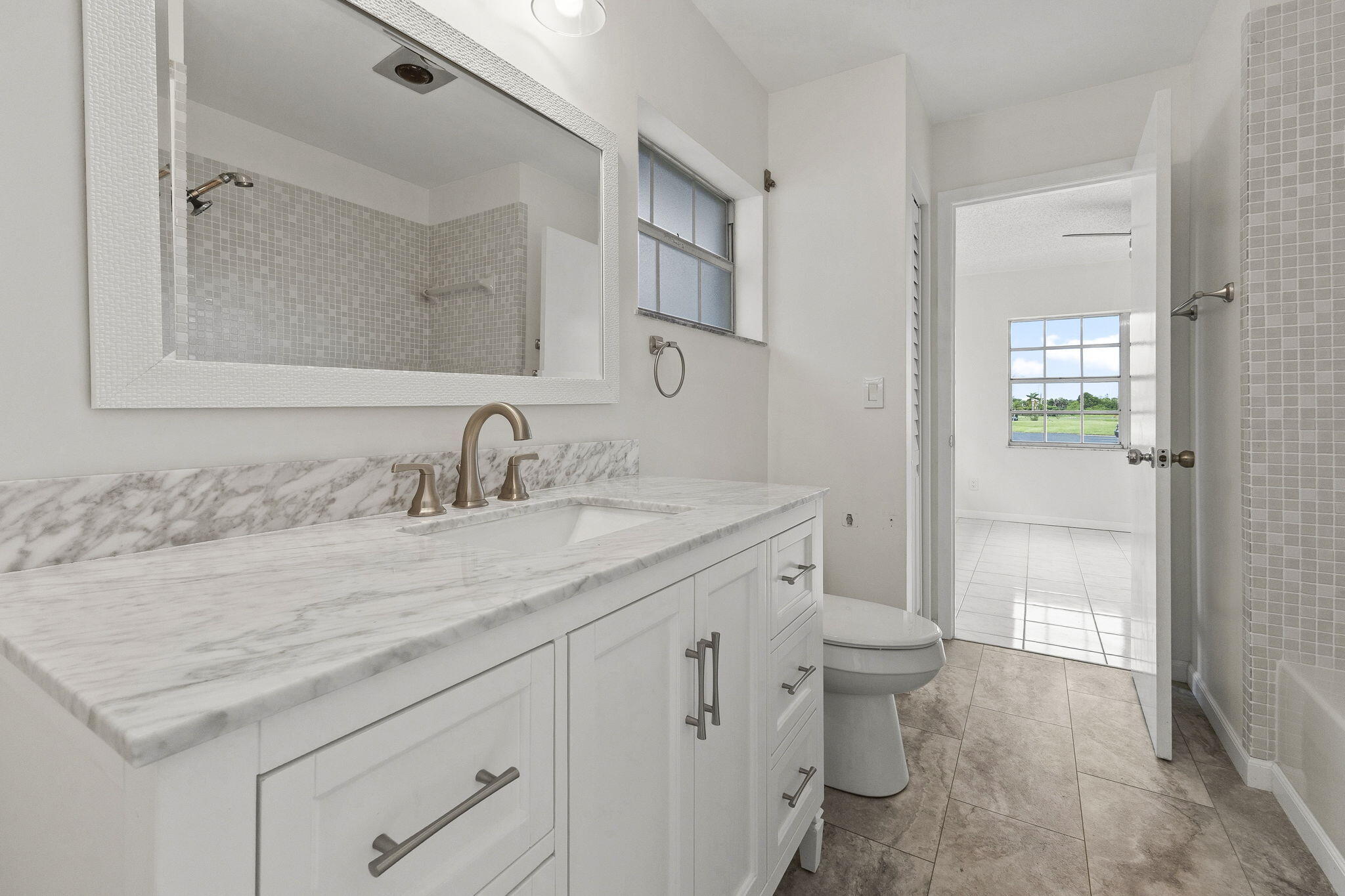 5828 Honeybell Court Property Photo 15