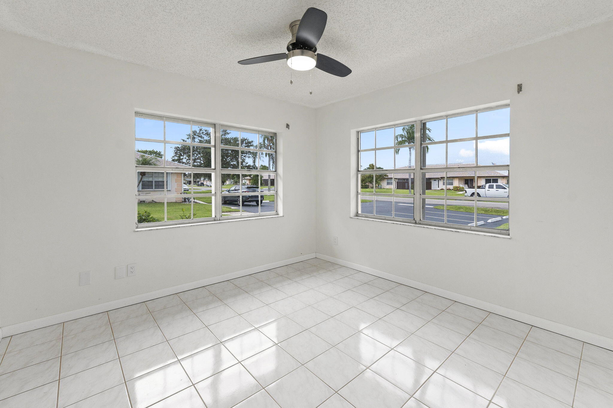 5828 Honeybell Court Property Photo 18