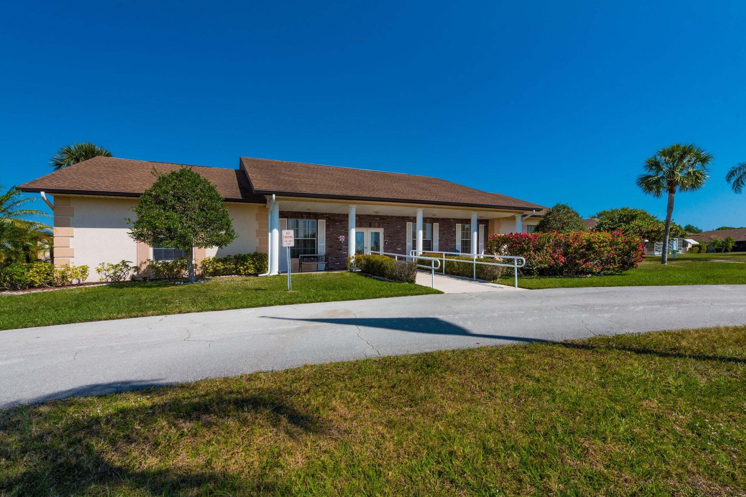 5828 Honeybell Court Property Photo 28