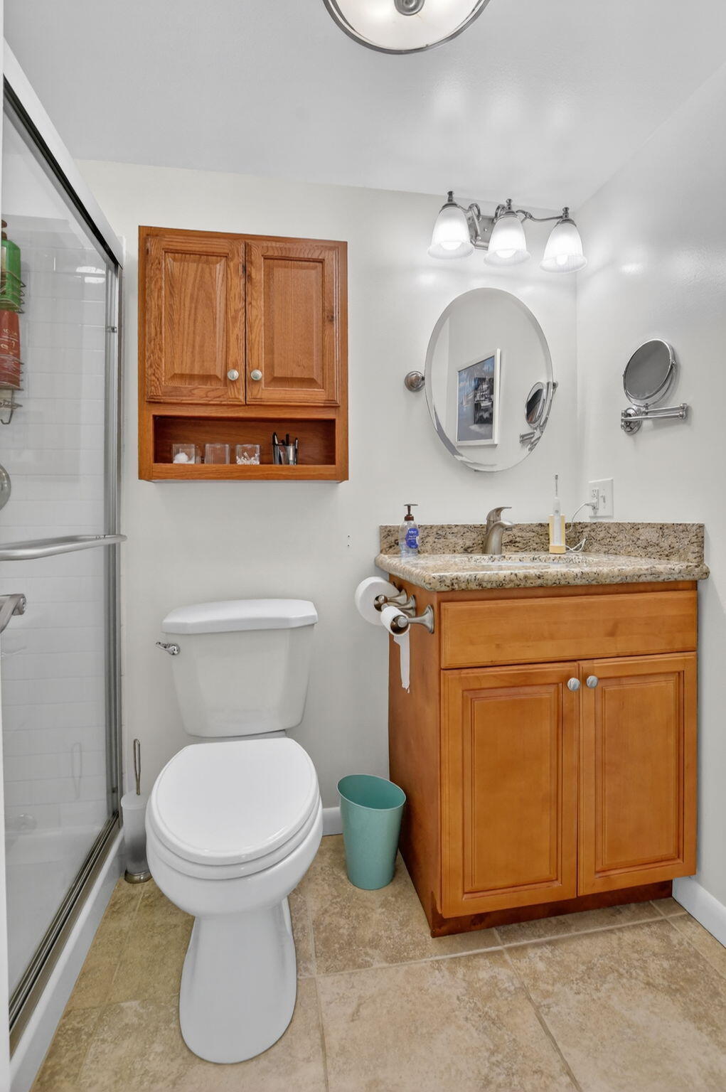 438 Tilford U Property Photo 17