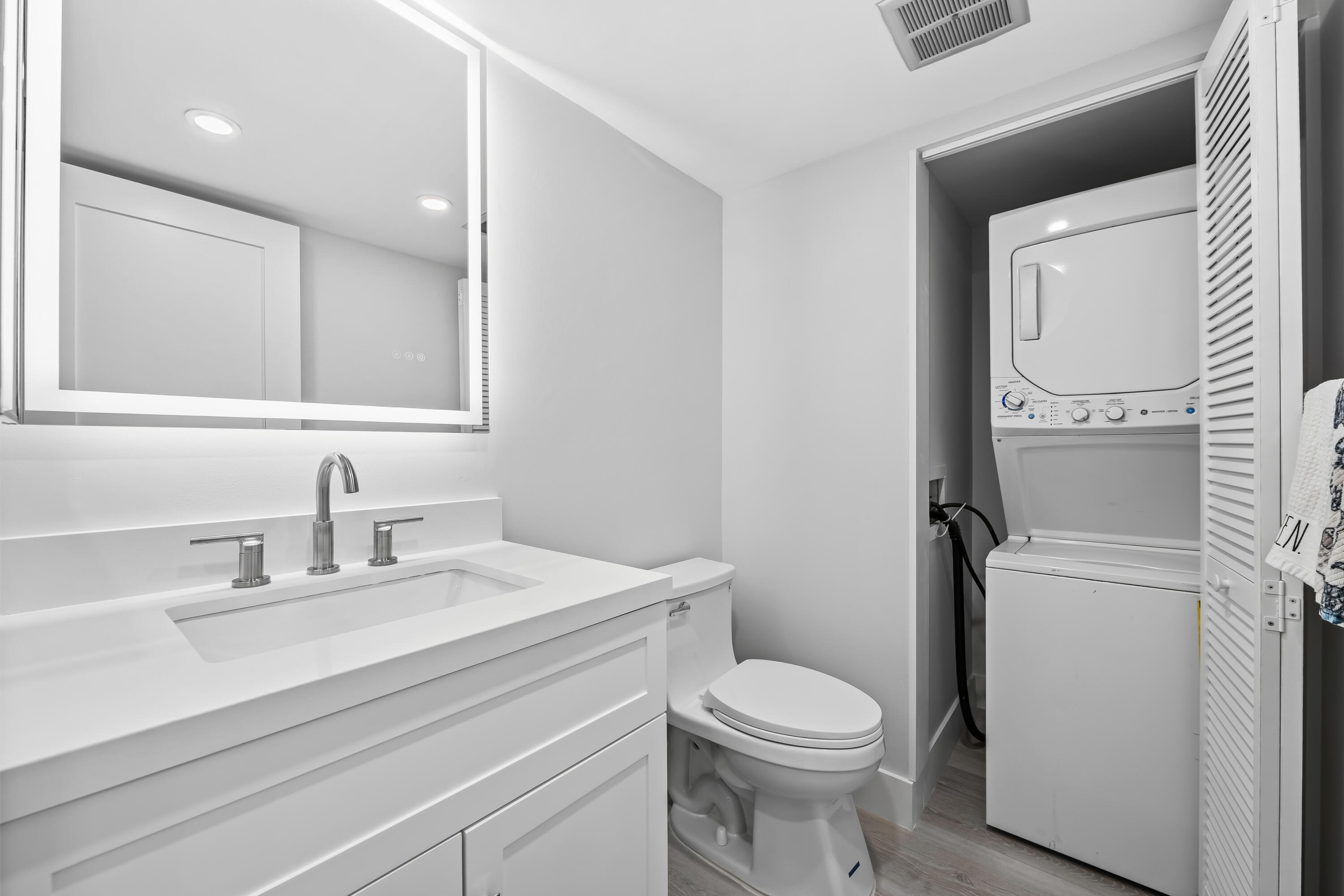5100 N Ocean Boulevard 502 Property Photo 17