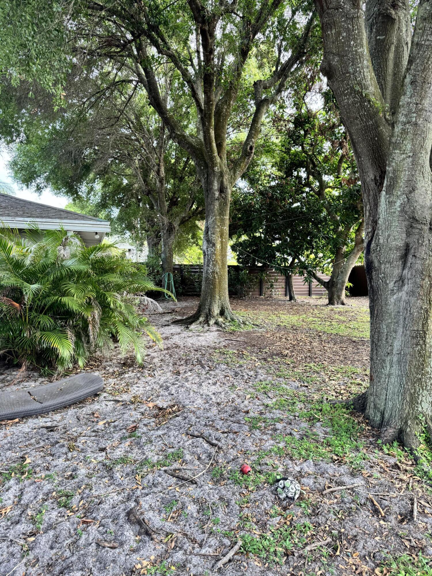 749 Sw Mccracken Avenue Property Photo 25