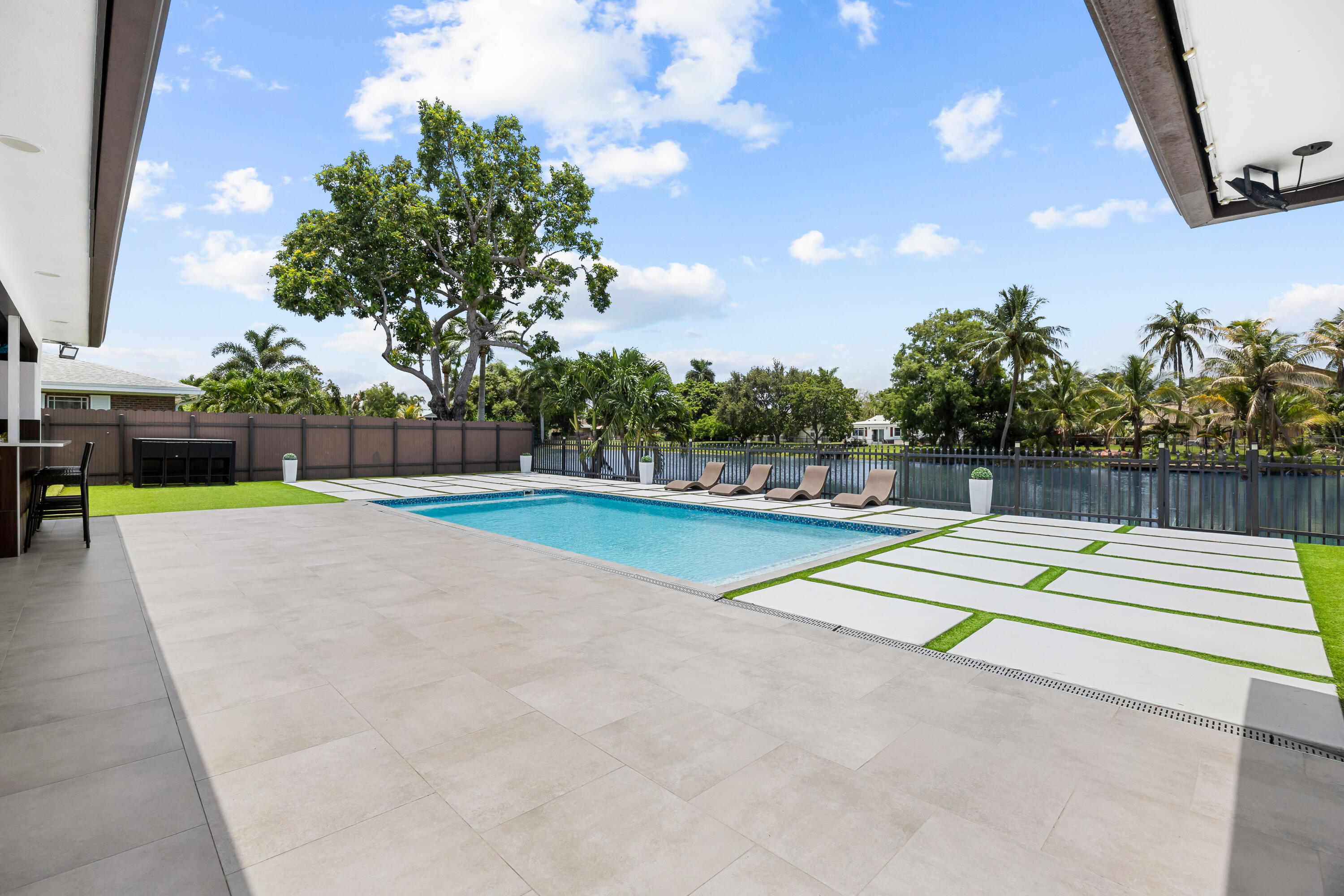 1821 Carissa Road Property Photo 45