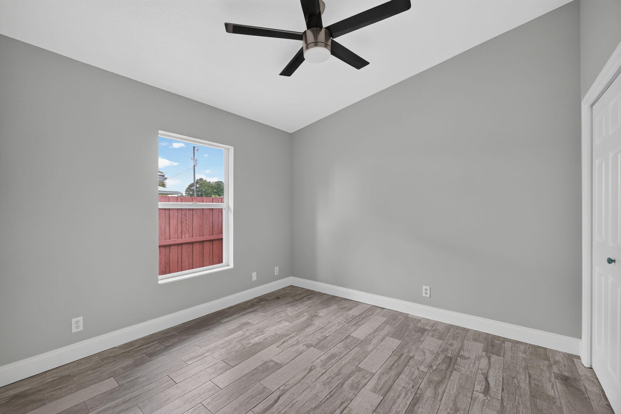 1502 Sw Herder Road Property Photo 21