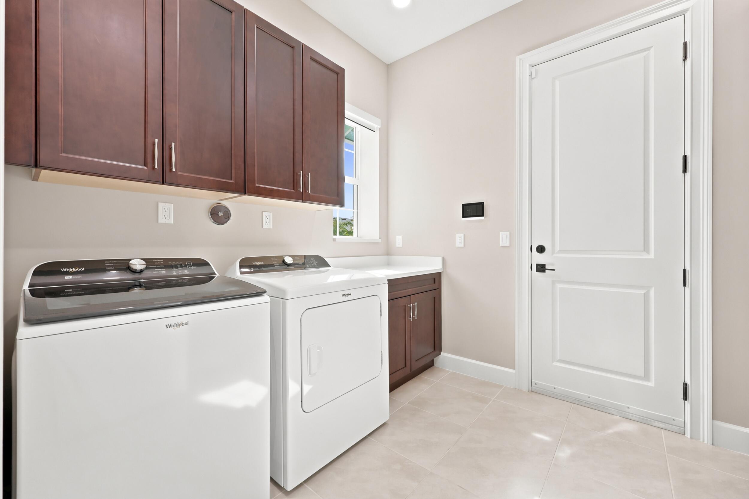 14831 Wildwood Circle Property Photo 63