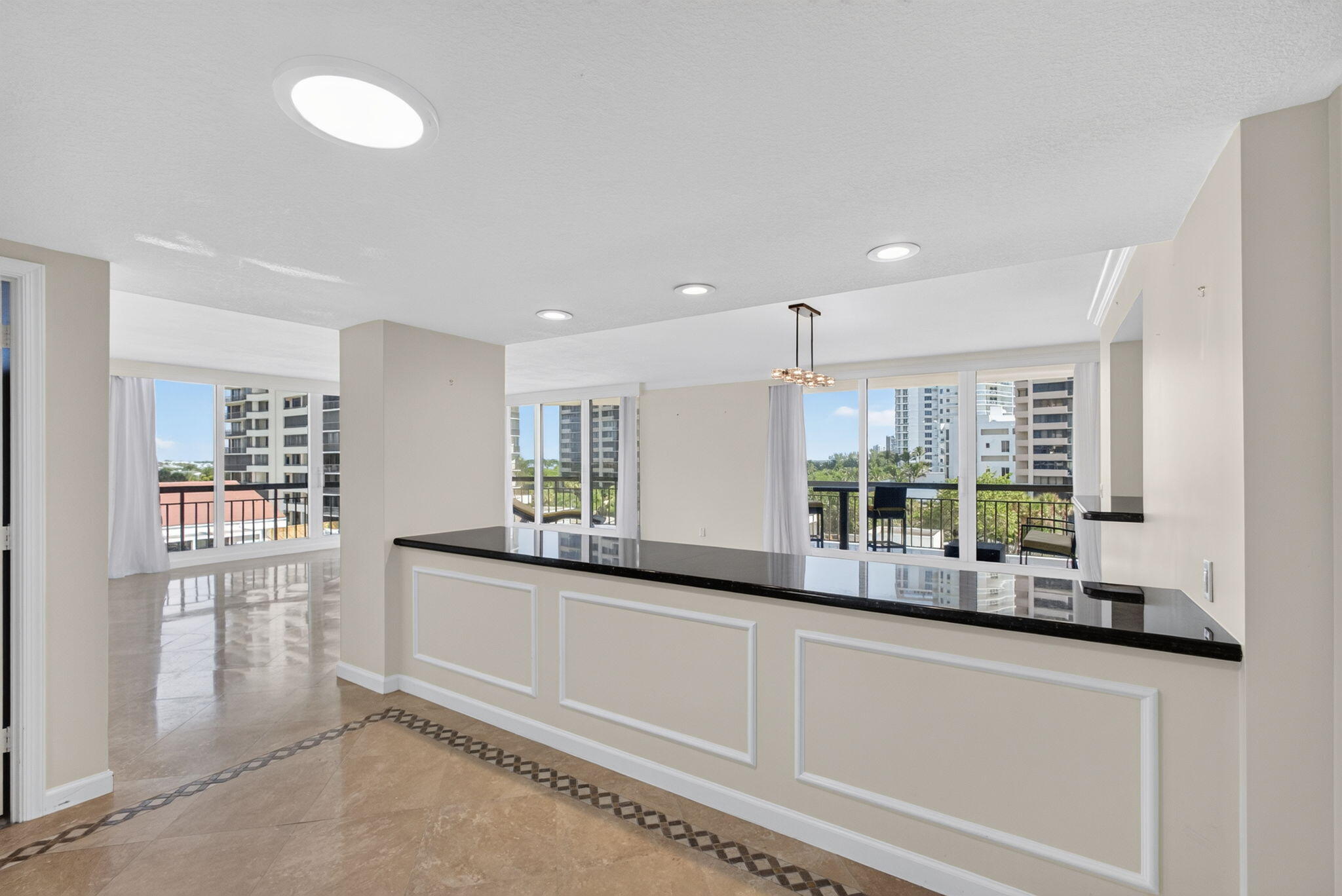 4000 N Ocean Drive 403 Property Photo 12