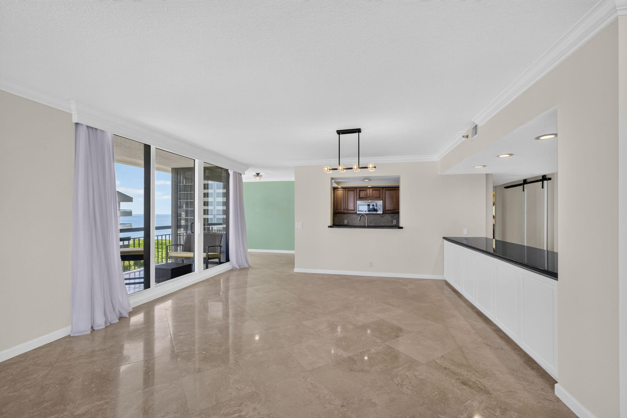 4000 N Ocean Drive 403 Property Photo 15