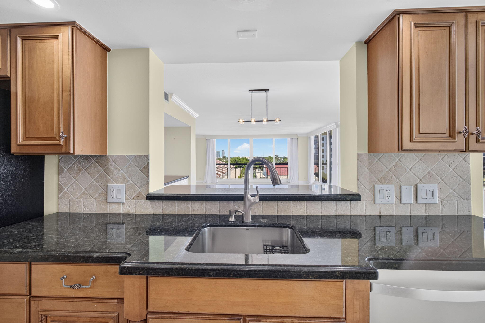 4000 N Ocean Drive 403 Property Photo 26