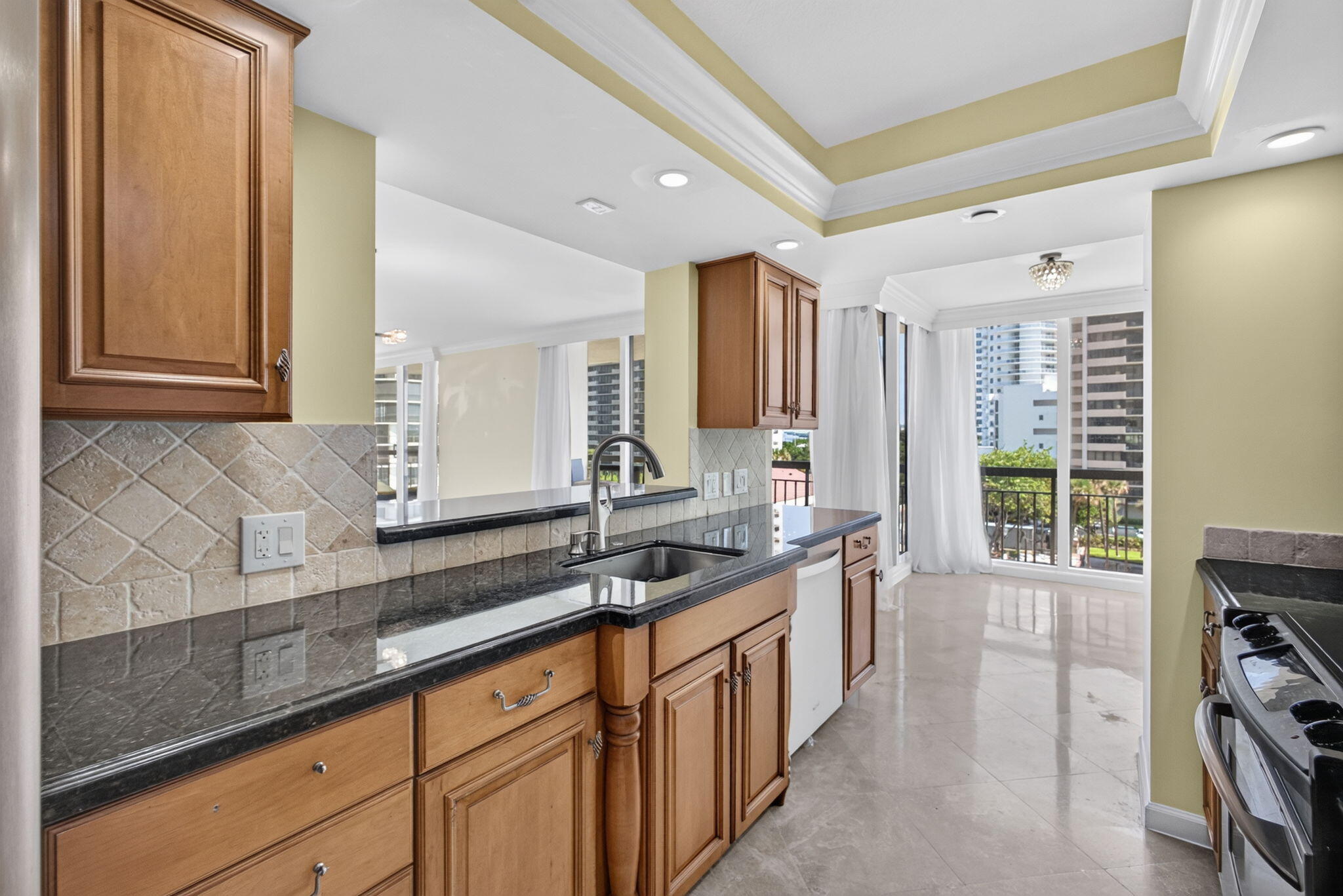 4000 N Ocean Drive 403 Property Photo 27