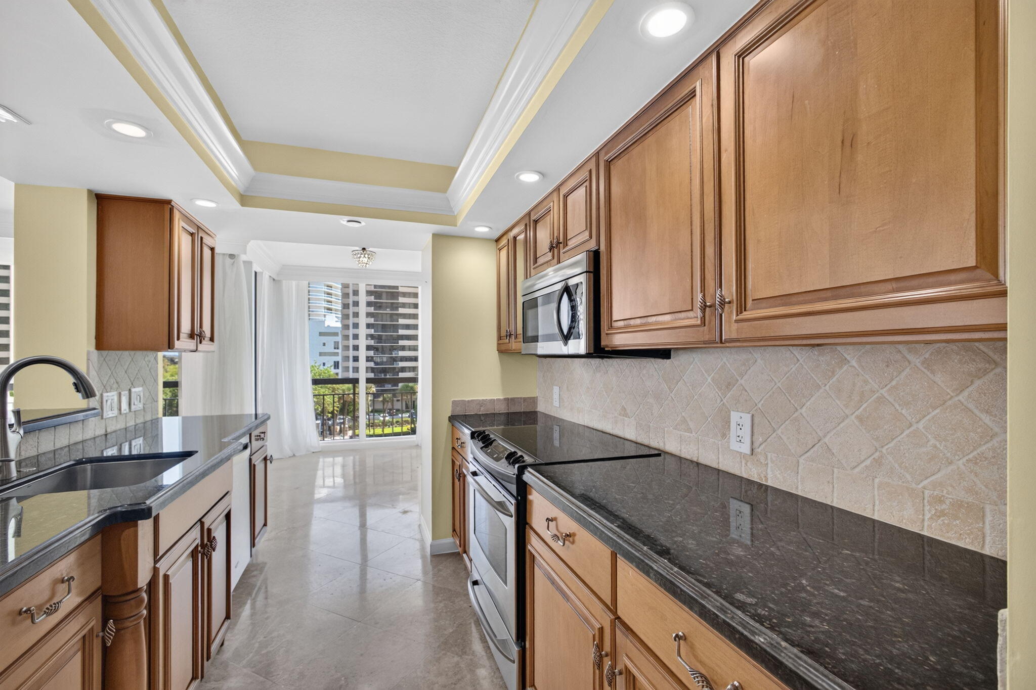 4000 N Ocean Drive 403 Property Photo 28
