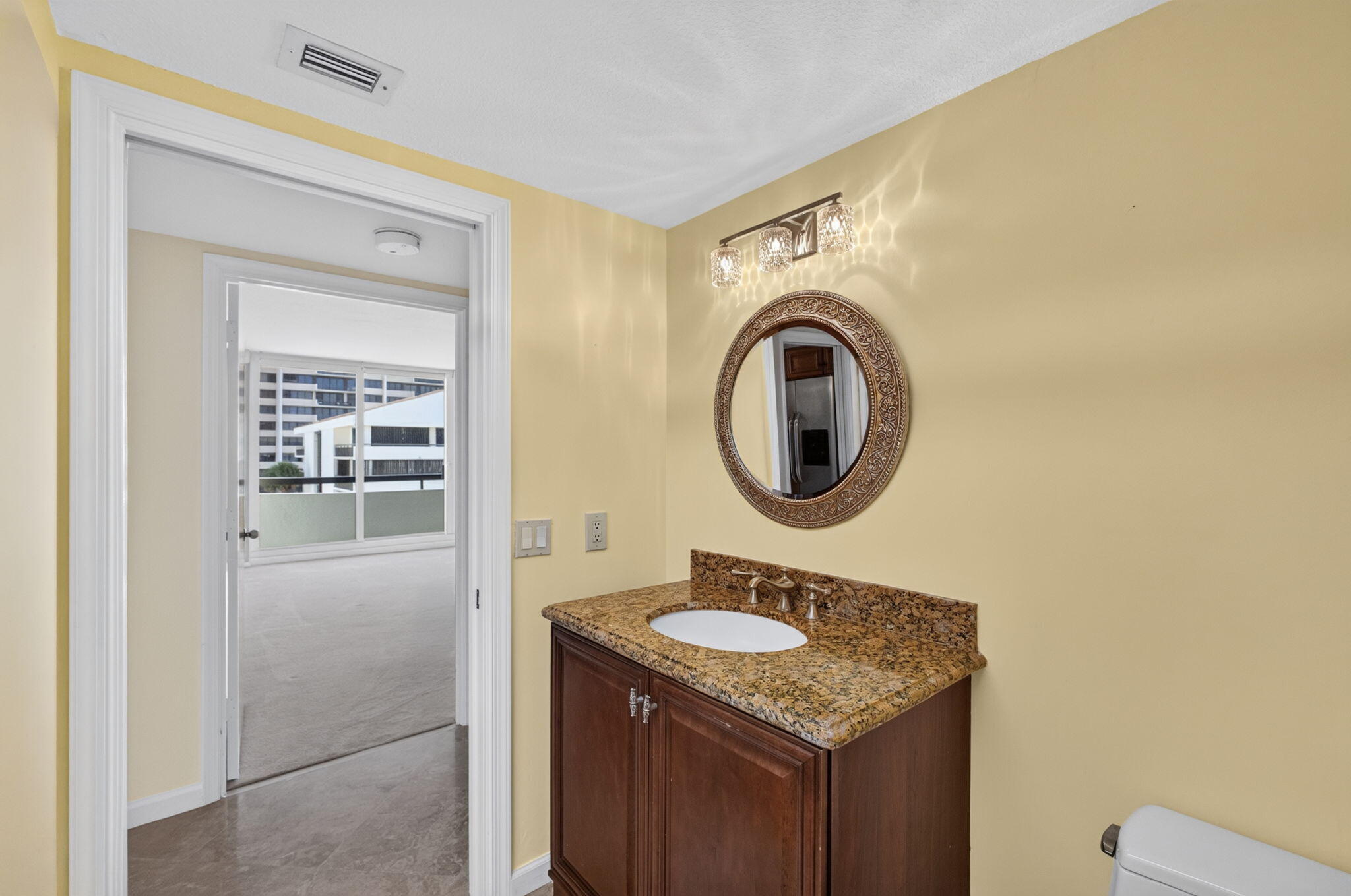 4000 N Ocean Drive 403 Property Photo 31