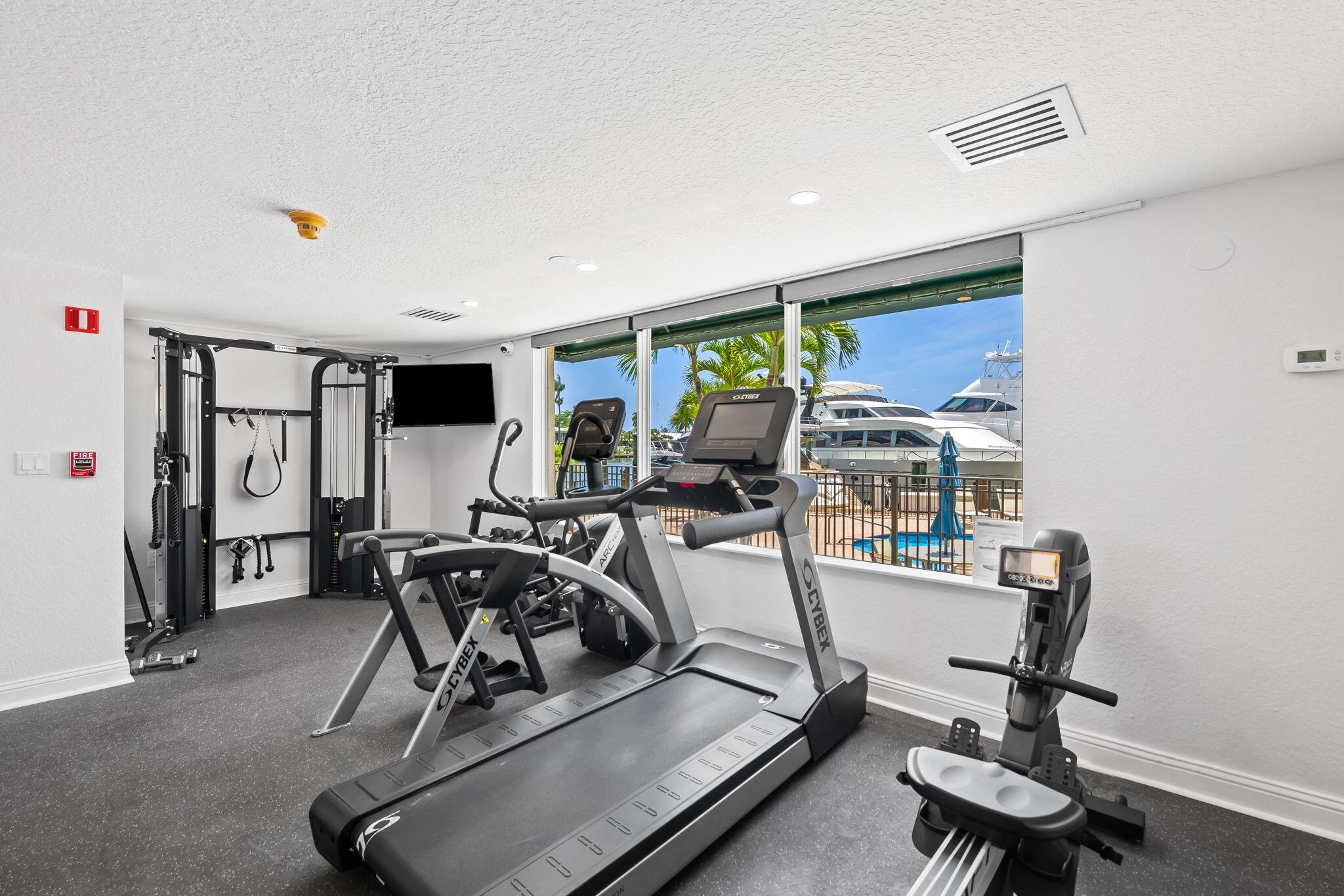 1050 Seminole Drive Phb Property Photo 43