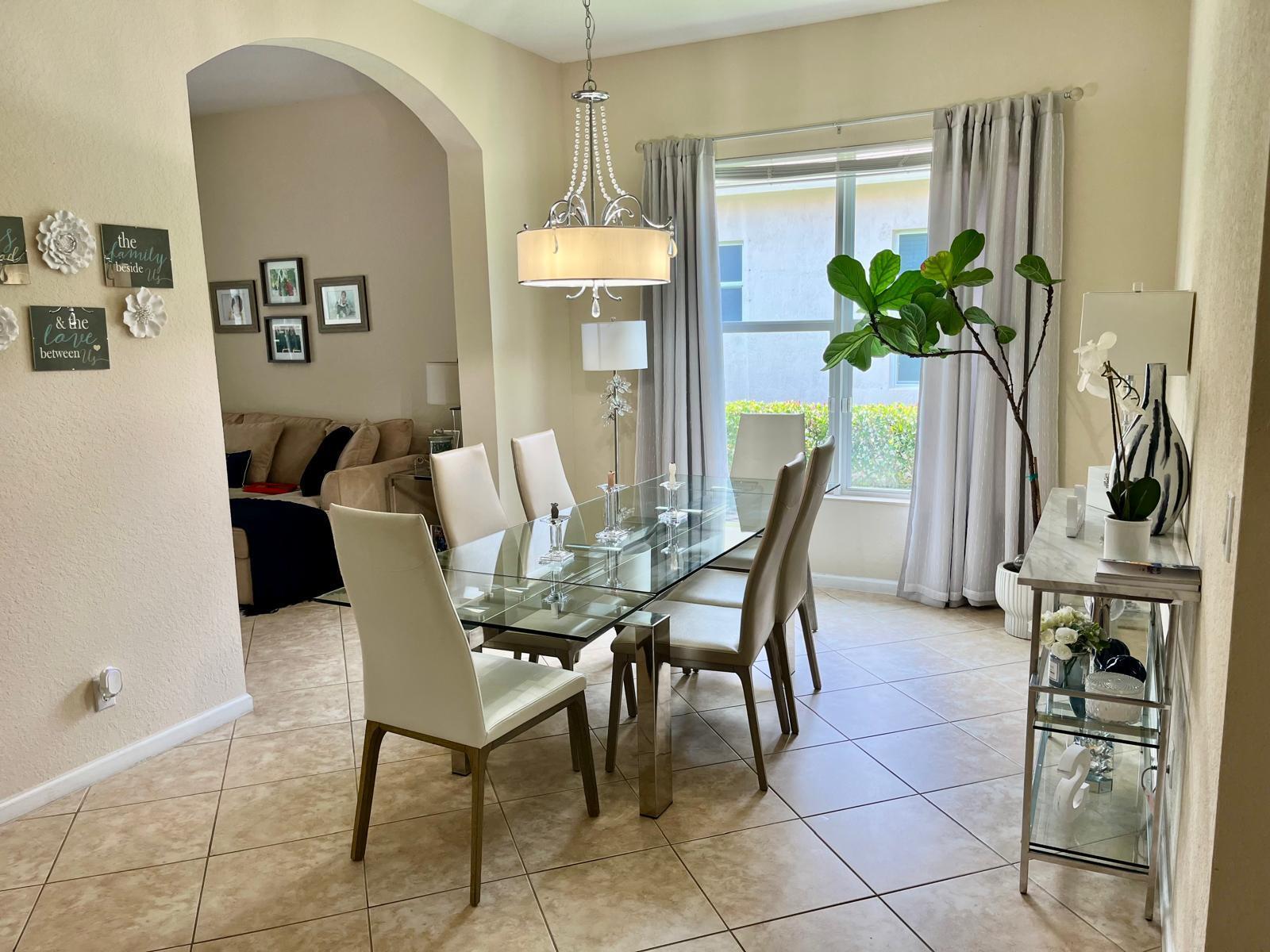 127 Palm Beach Plantation Boulevard Property Photo 11