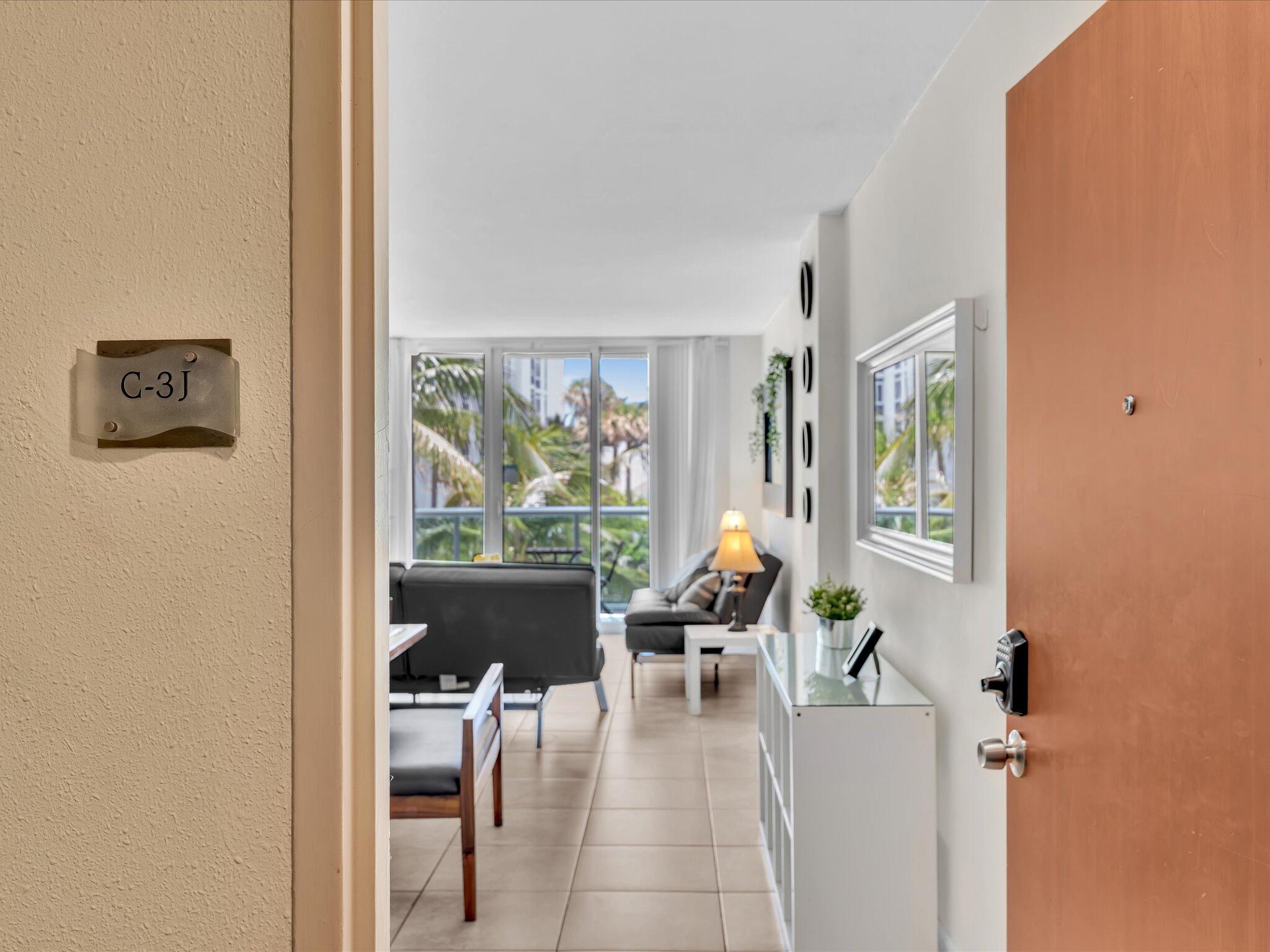 3901 S Ocean Drive 3j Property Photo 7