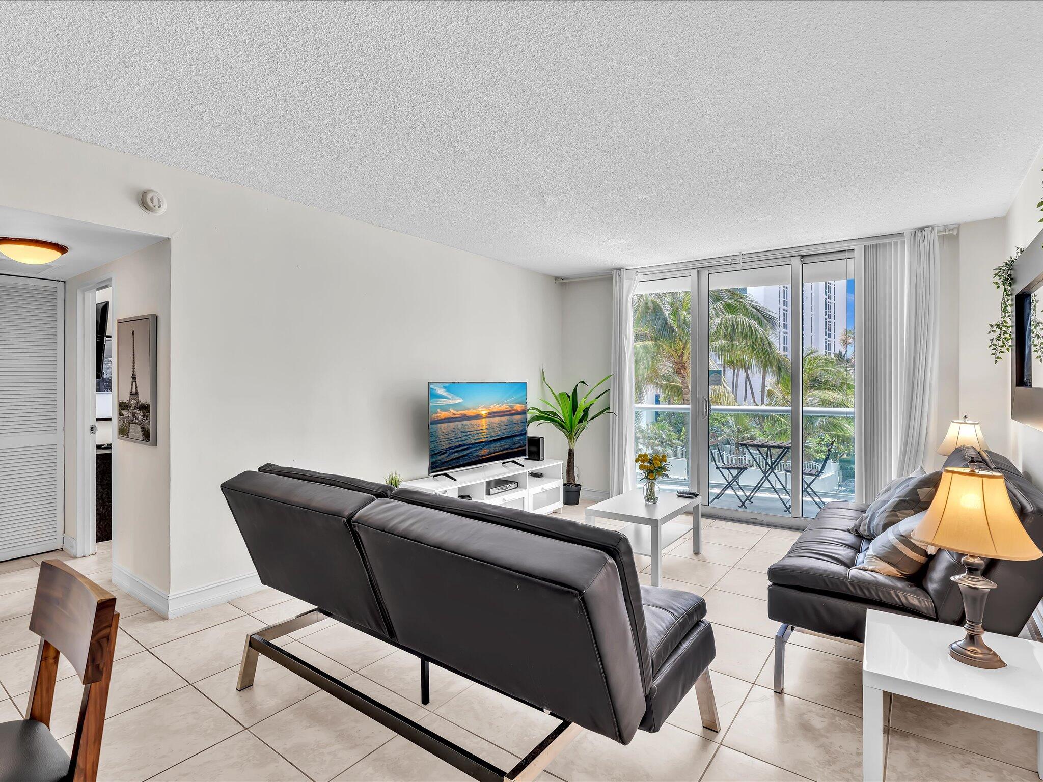 3901 S Ocean Drive 3j Property Photo 11
