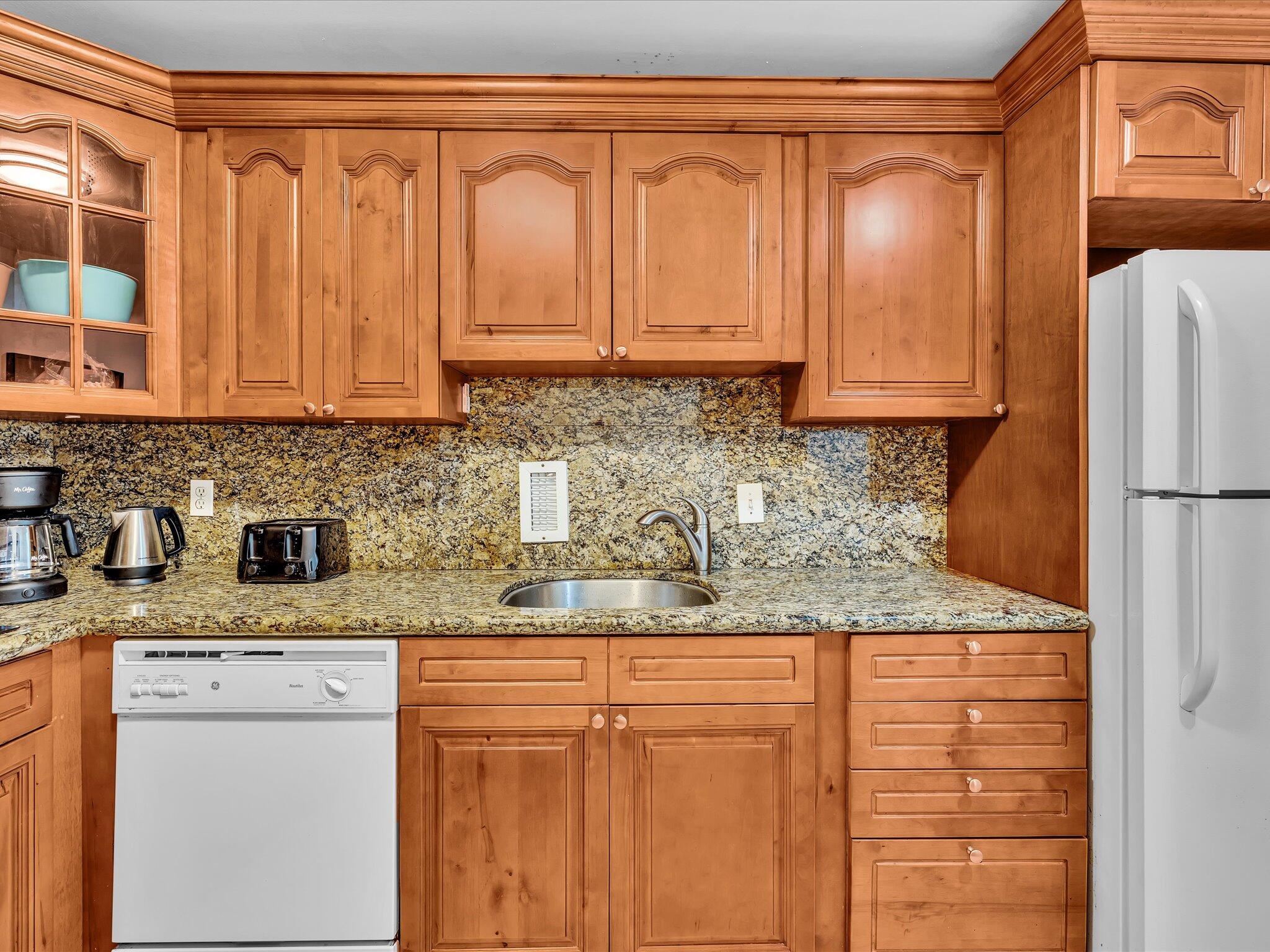 3901 S Ocean Drive 3j Property Photo 20