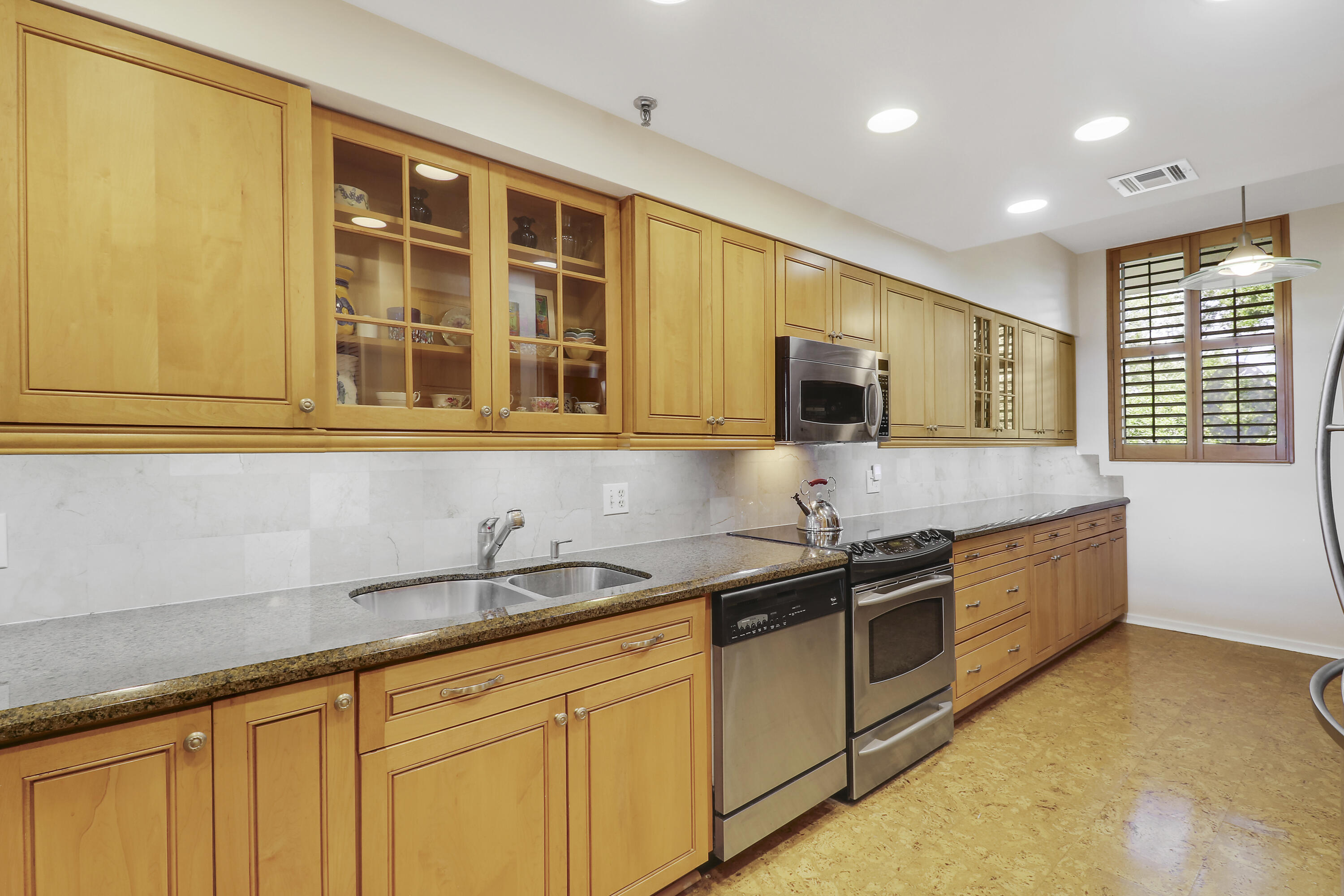 11370 Twelve Oaks Way 416 Property Photo 11