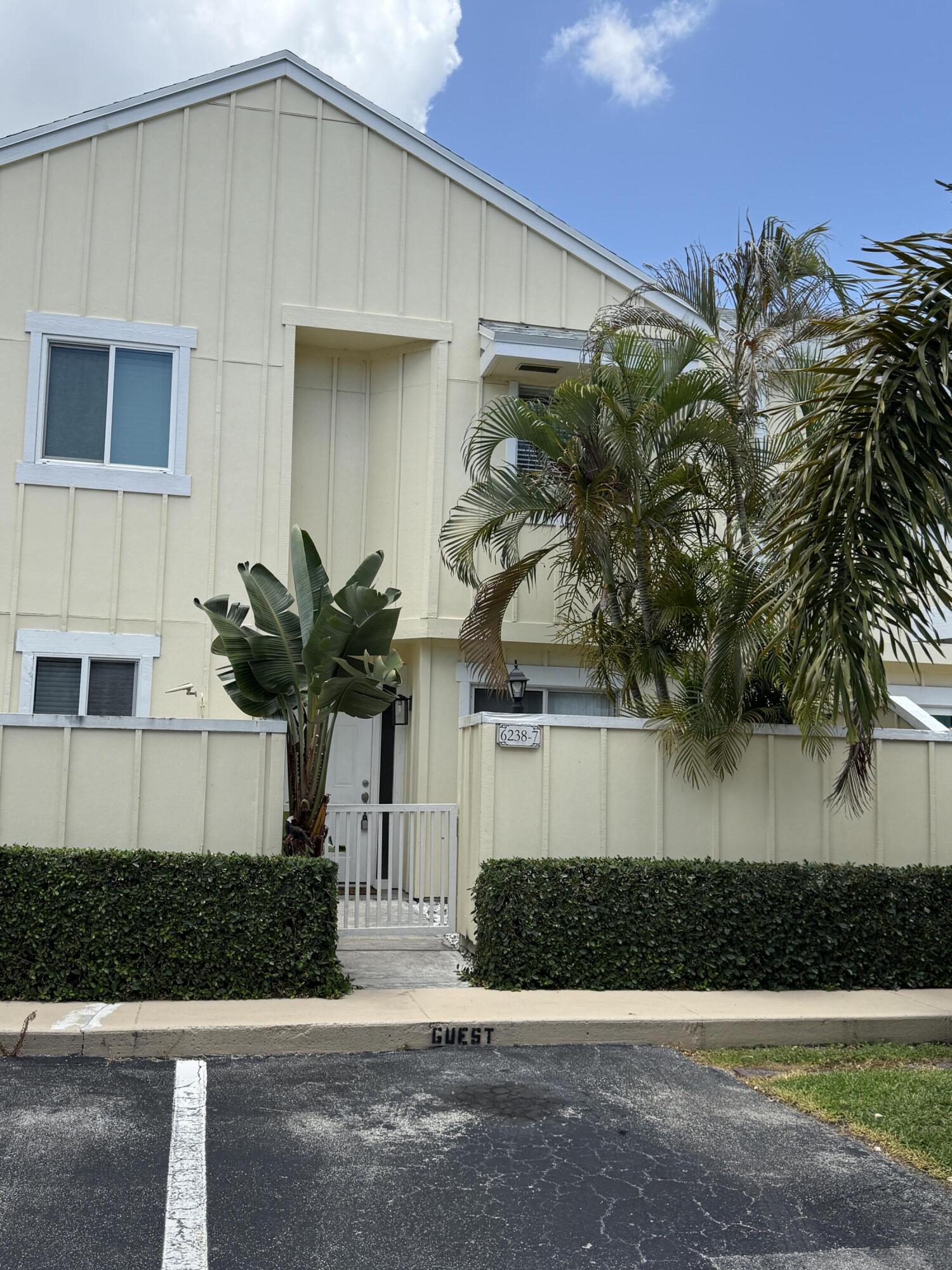 6238 Riverwalk Lane 7 Property Photo 1