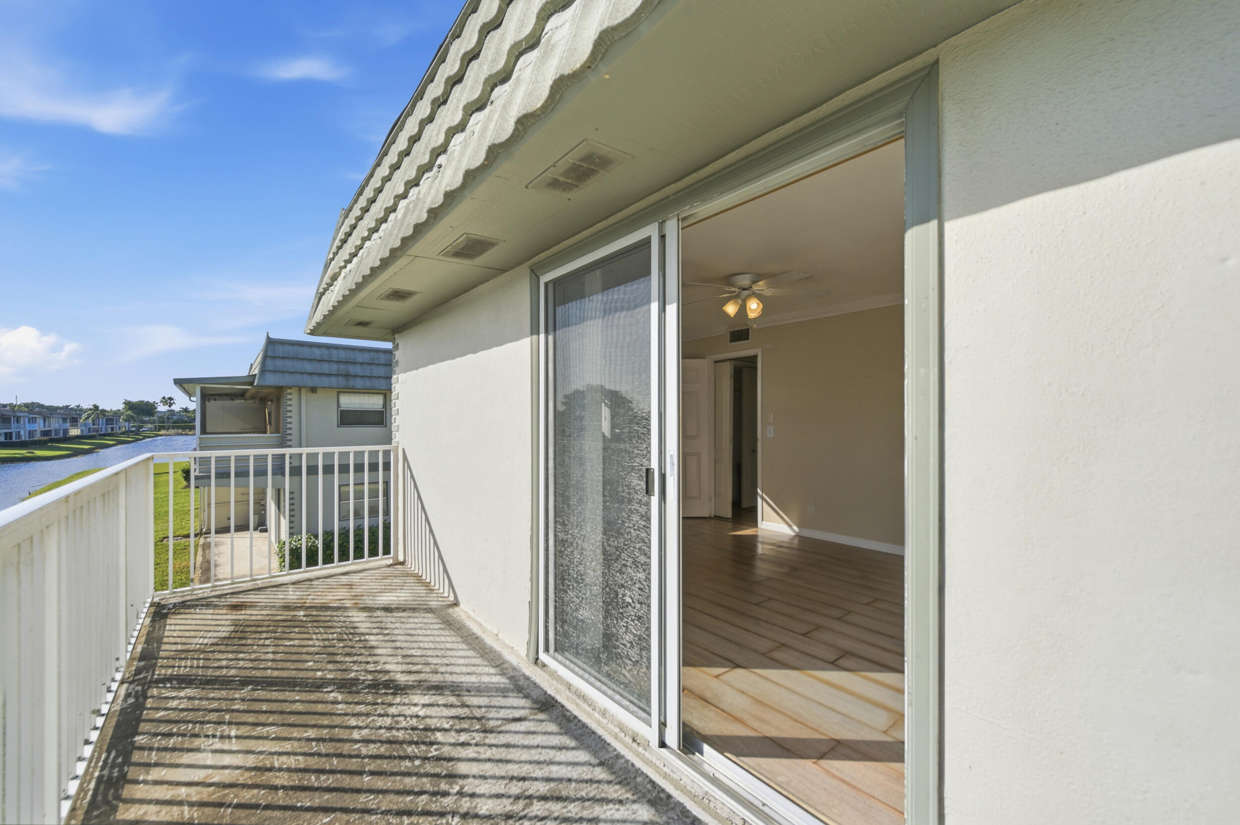 710 Monaco O Property Photo 42