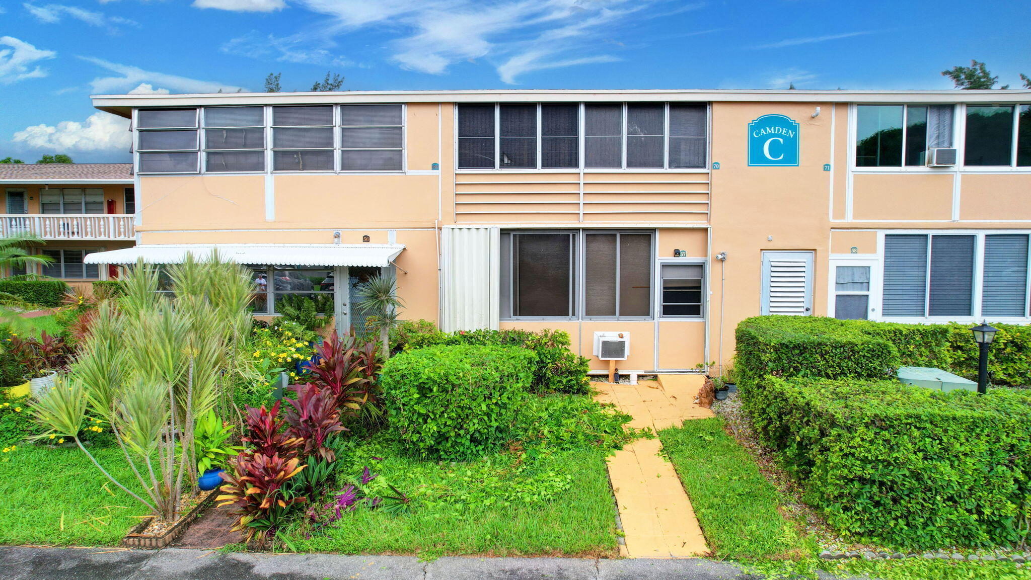 70 Camden C Property Photo 13