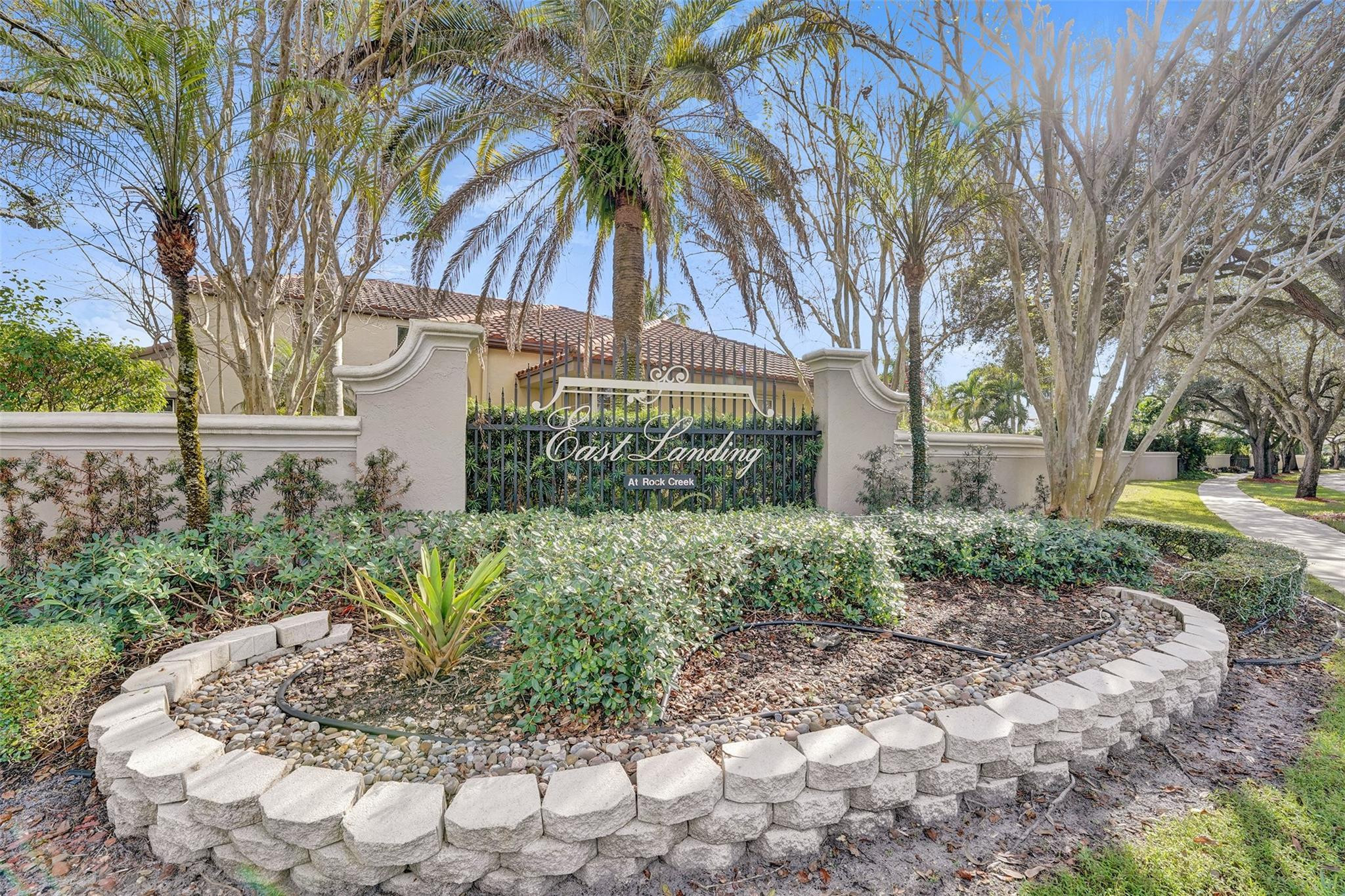 11300 Knot Way Property Photo 14