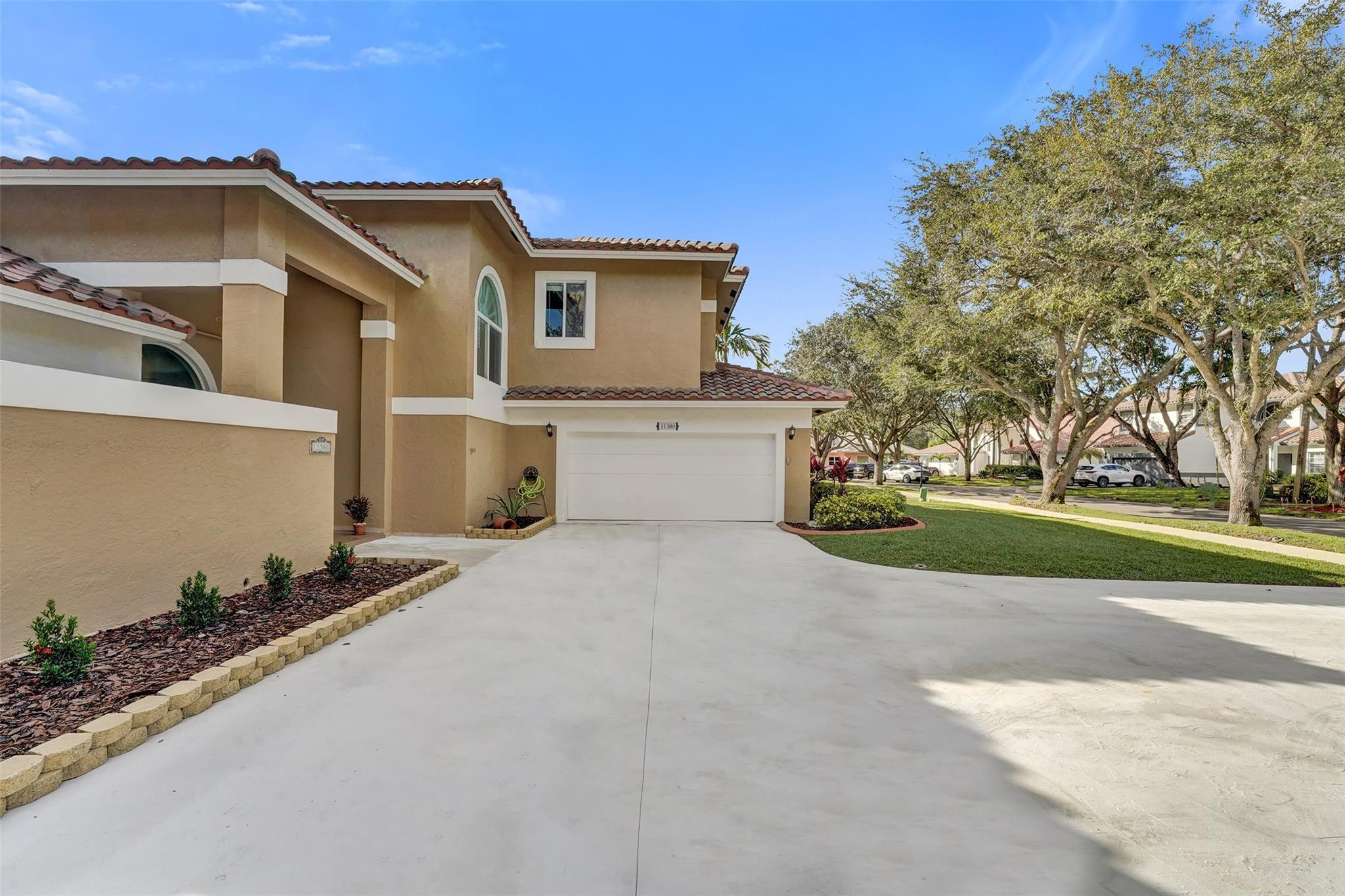 11300 Knot Way Property Photo 22