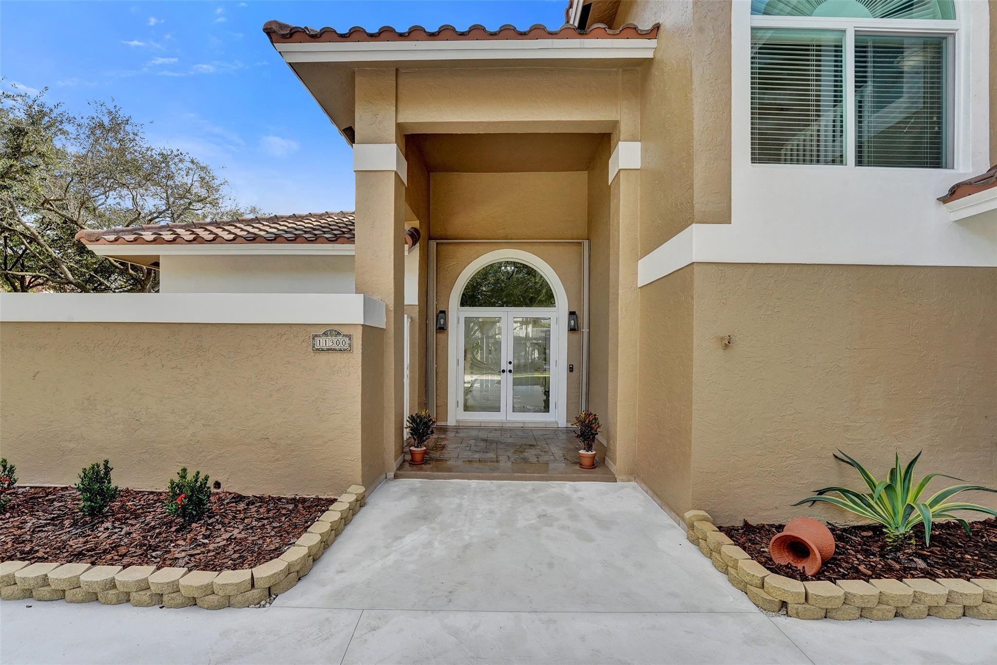 11300 Knot Way Property Photo 23