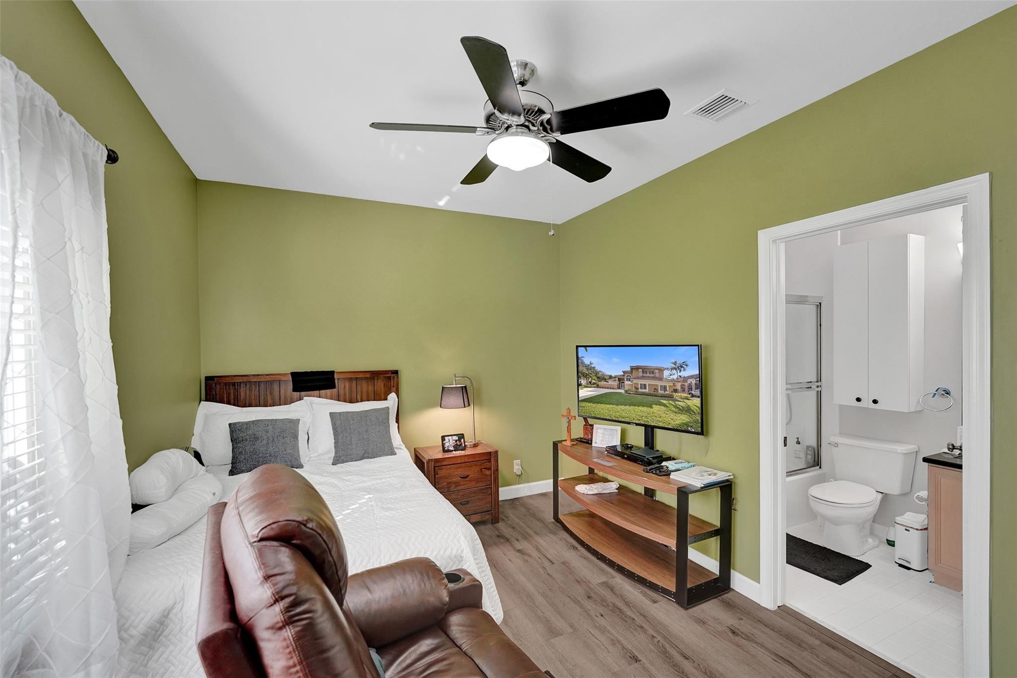 11300 Knot Way Property Photo 63