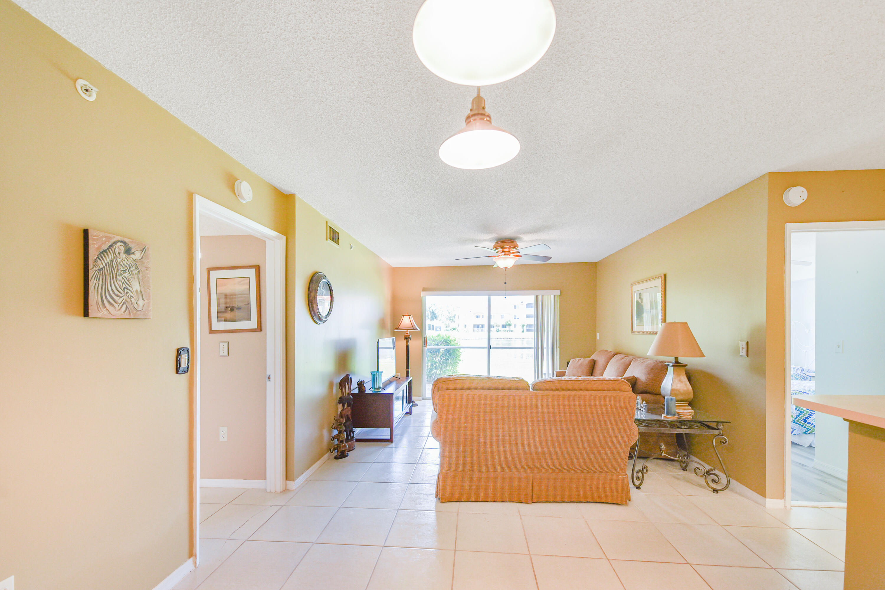 1590 S 42nd Circle 106 Property Photo 4