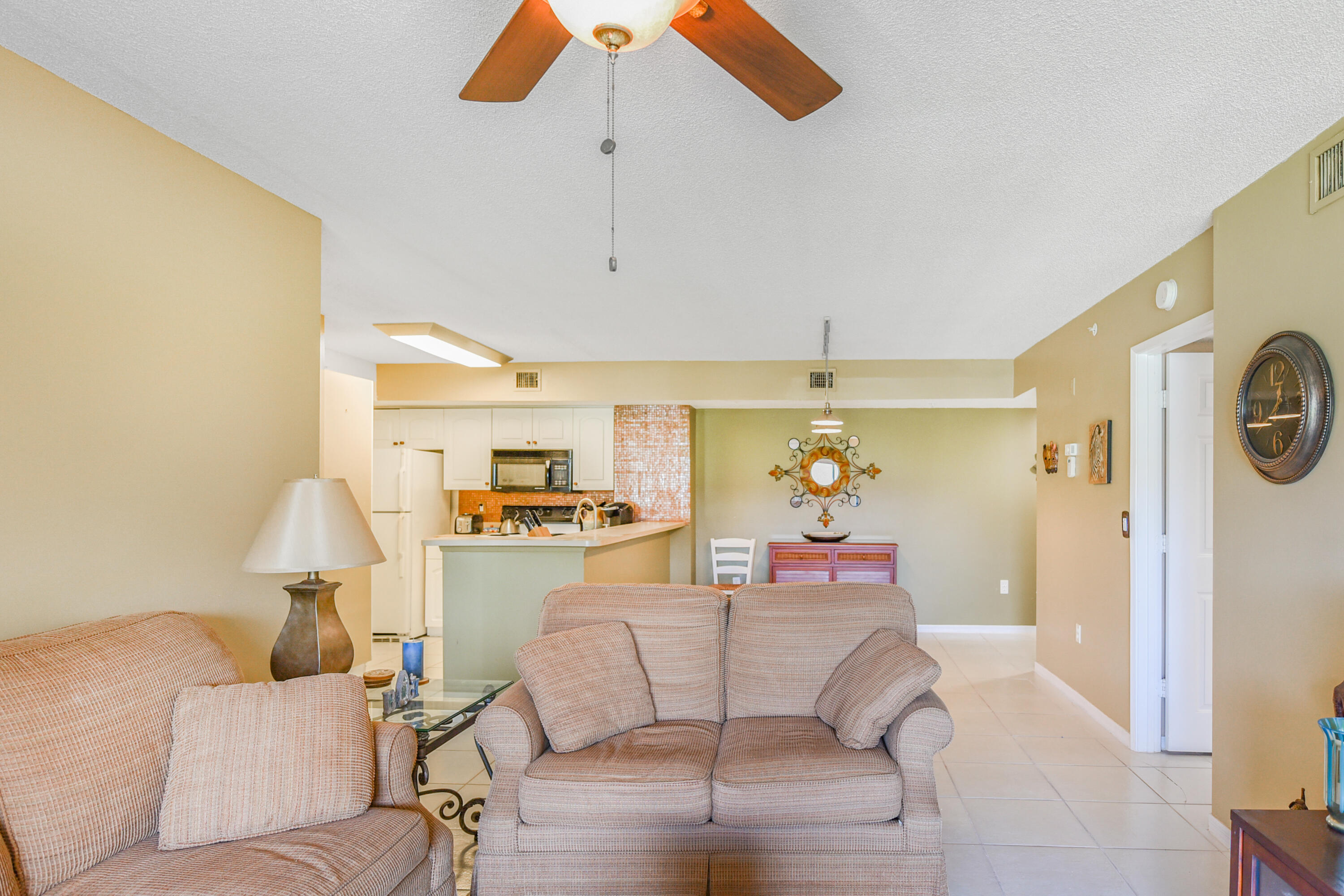 1590 S 42nd Circle 106 Property Photo 8